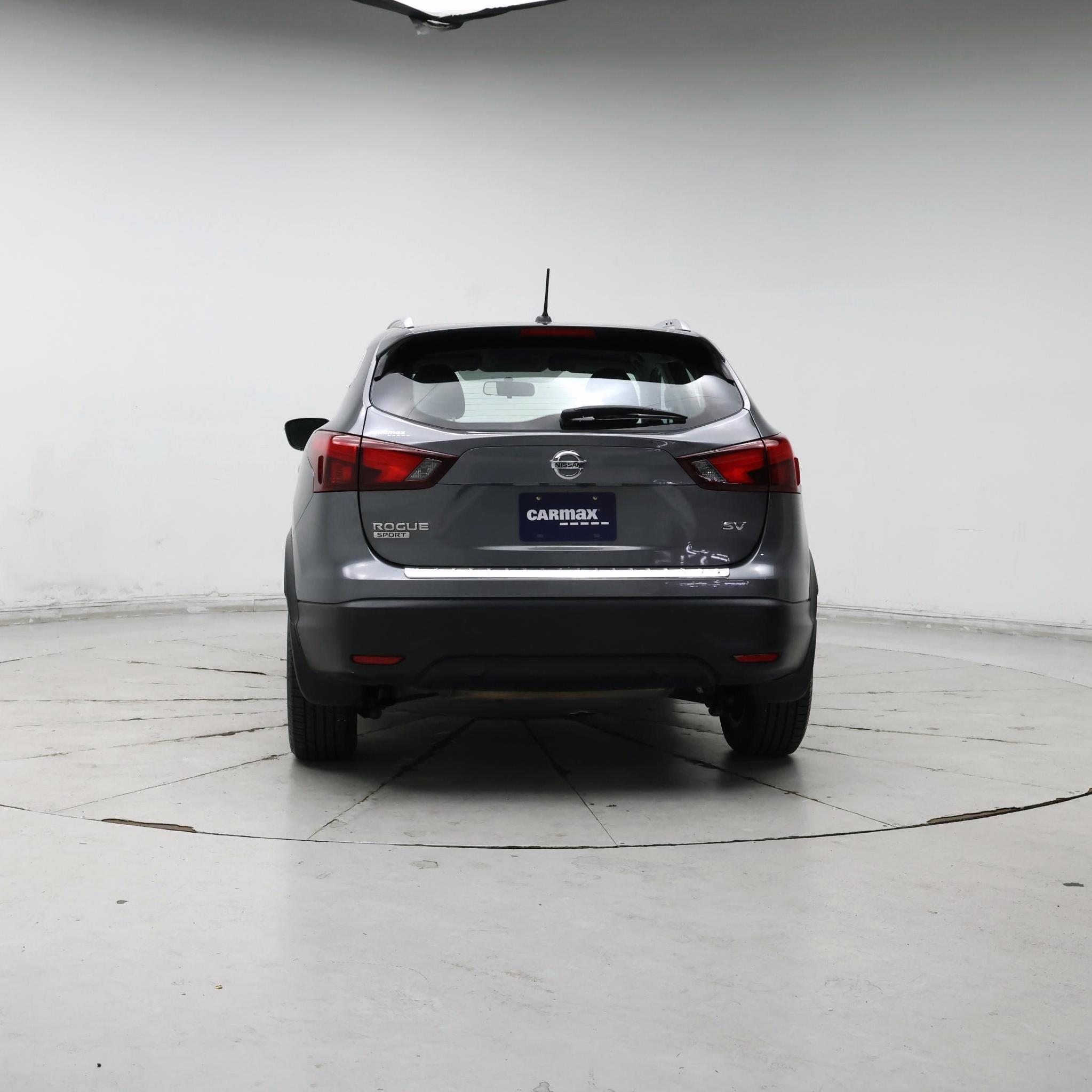 Thumbnail: 2017 Nissan Rogue Sport - 6