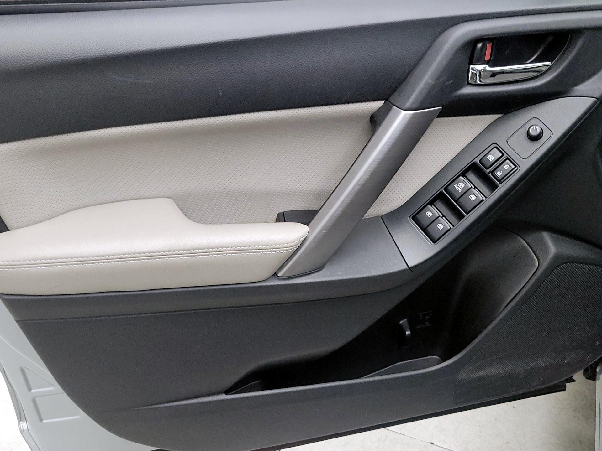 Thumbnail: 2014 Subaru Forester - 10