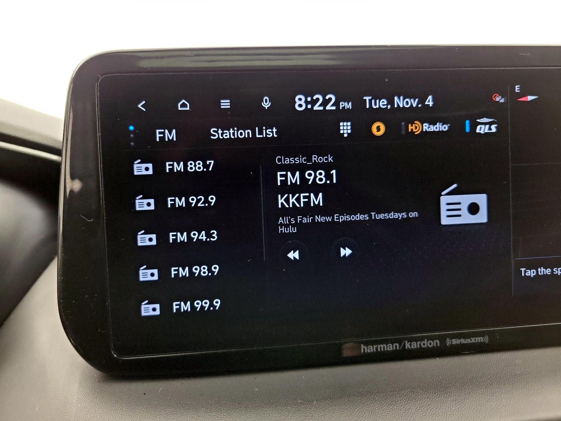 Thumbnail: 2022 Hyundai Santa Fe - 16