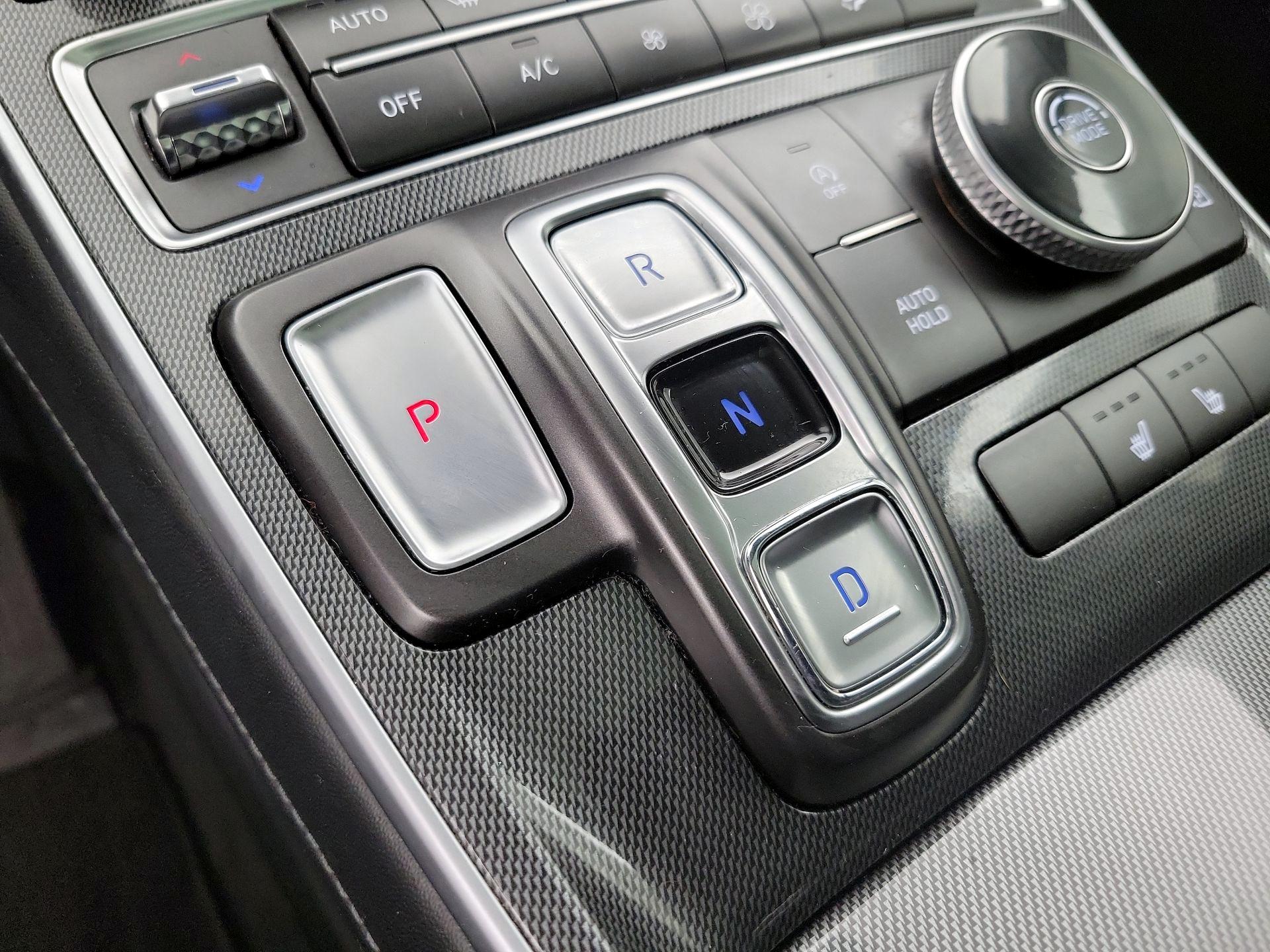 Thumbnail: 2022 Hyundai Santa Fe - 18