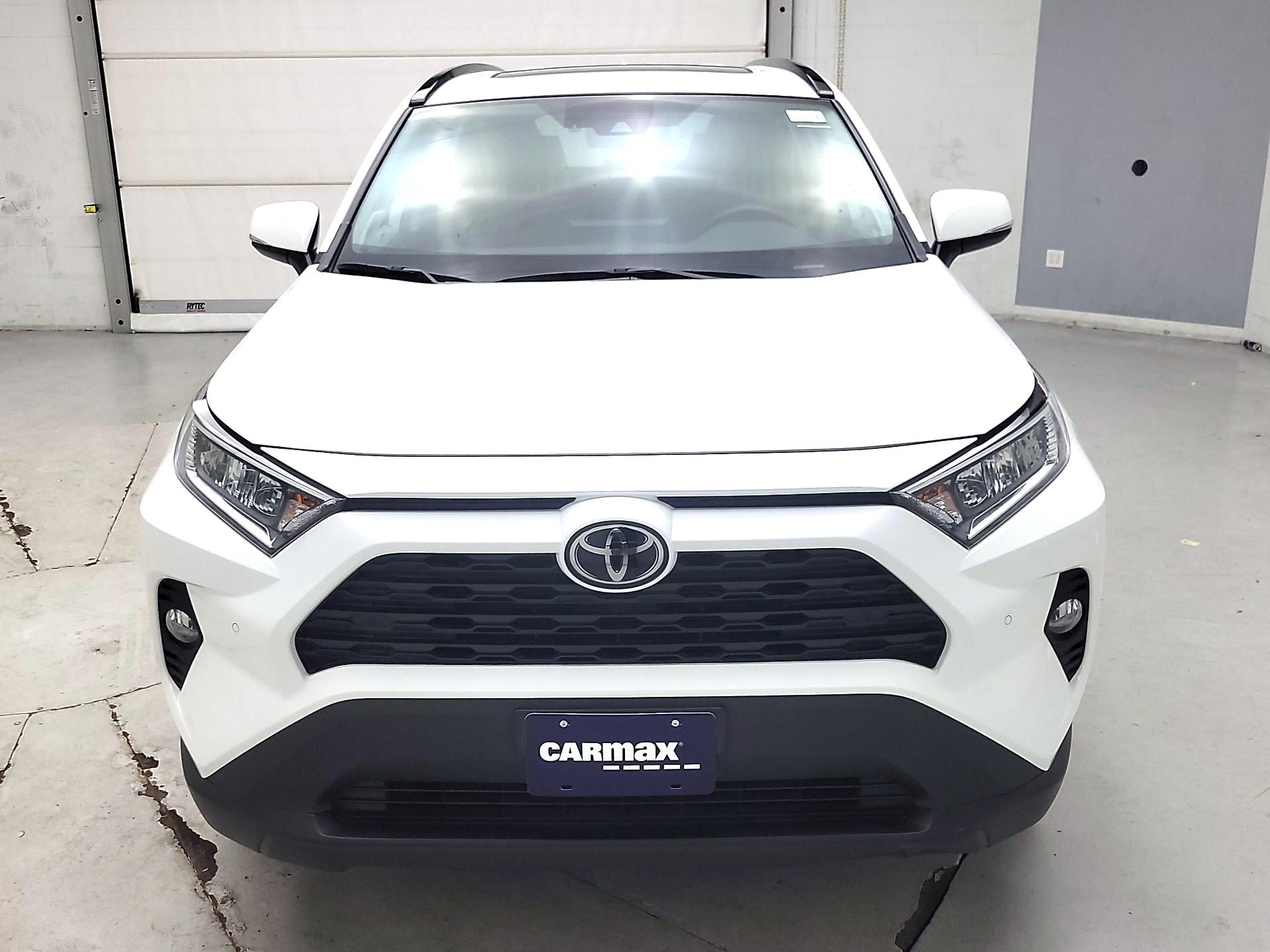 Thumbnail: 2020 Toyota RAV4 - 2