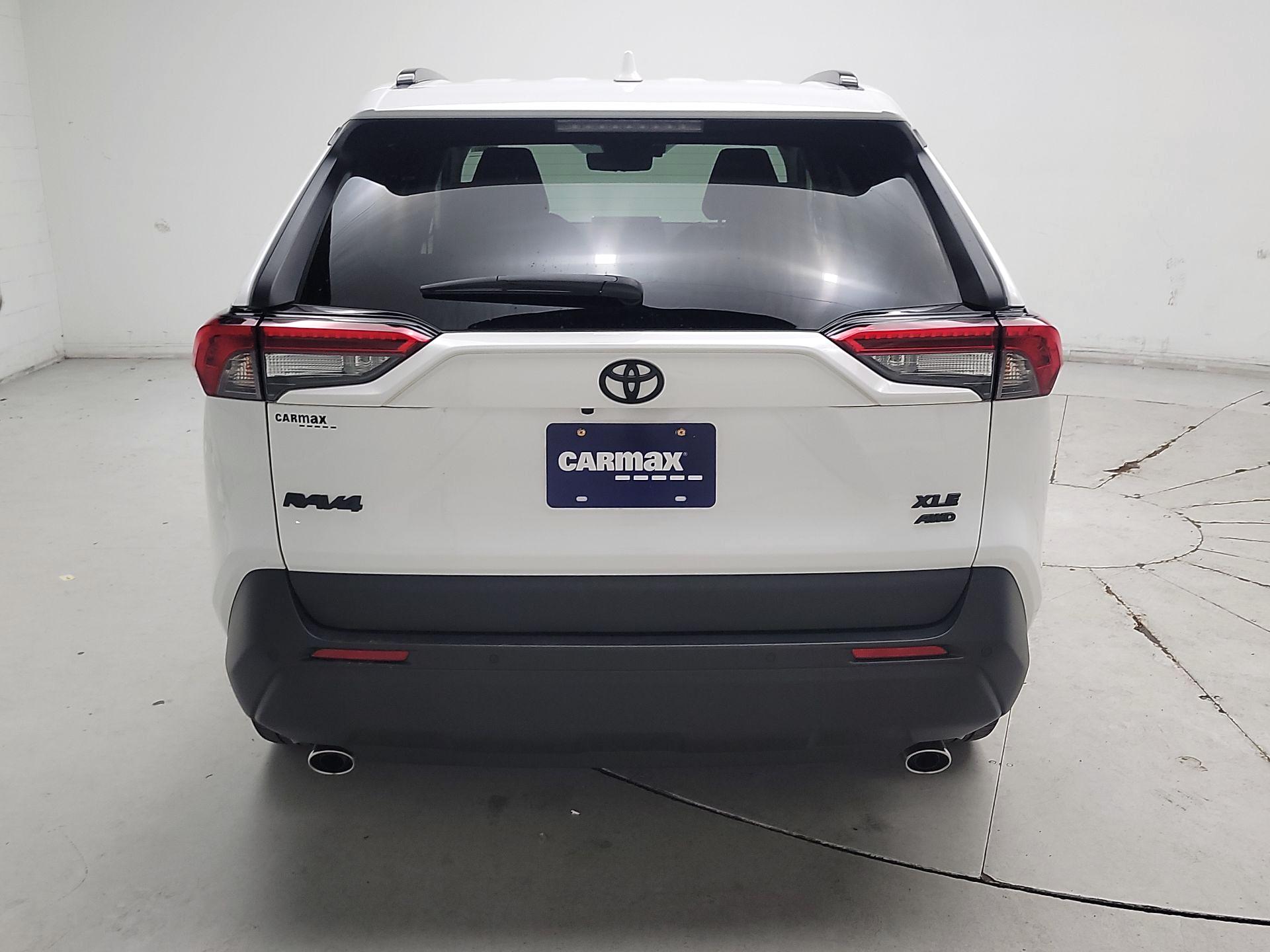 Thumbnail: 2020 Toyota RAV4 - 6