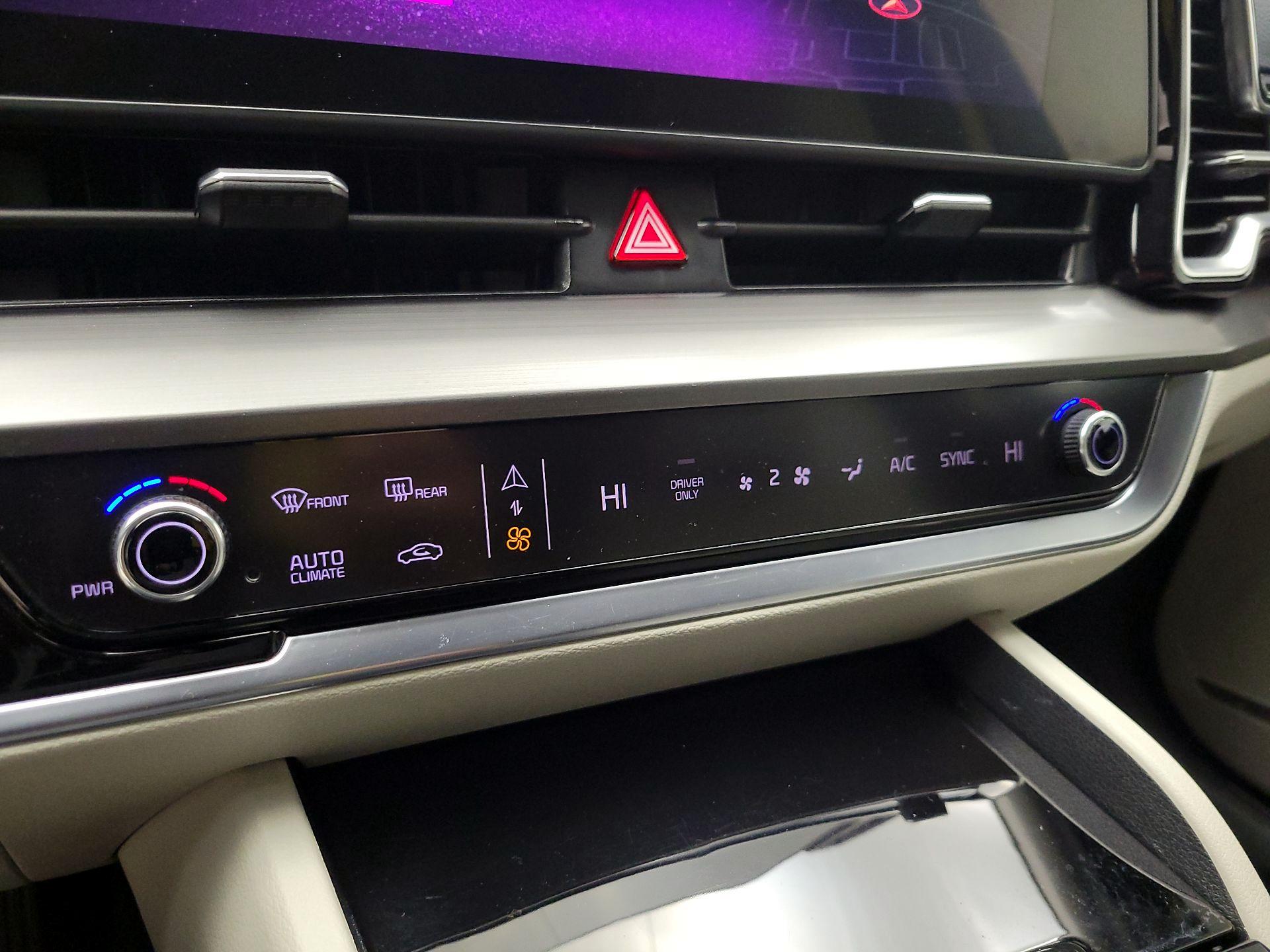 Thumbnail: 2023 Kia Sportage - 15