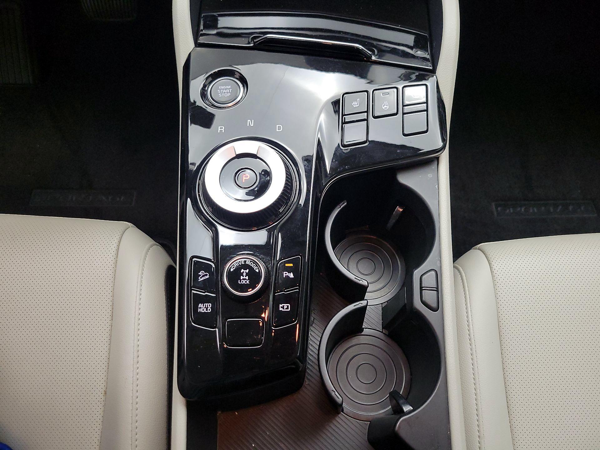 Thumbnail: 2023 Kia Sportage - 16