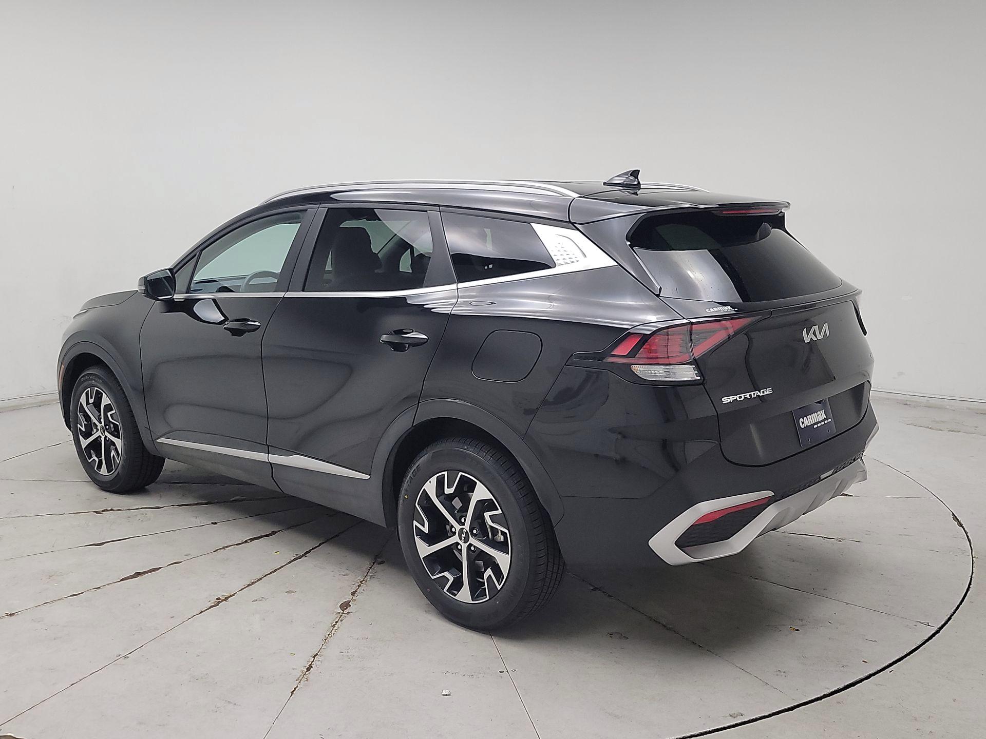 Thumbnail: 2023 Kia Sportage - 7