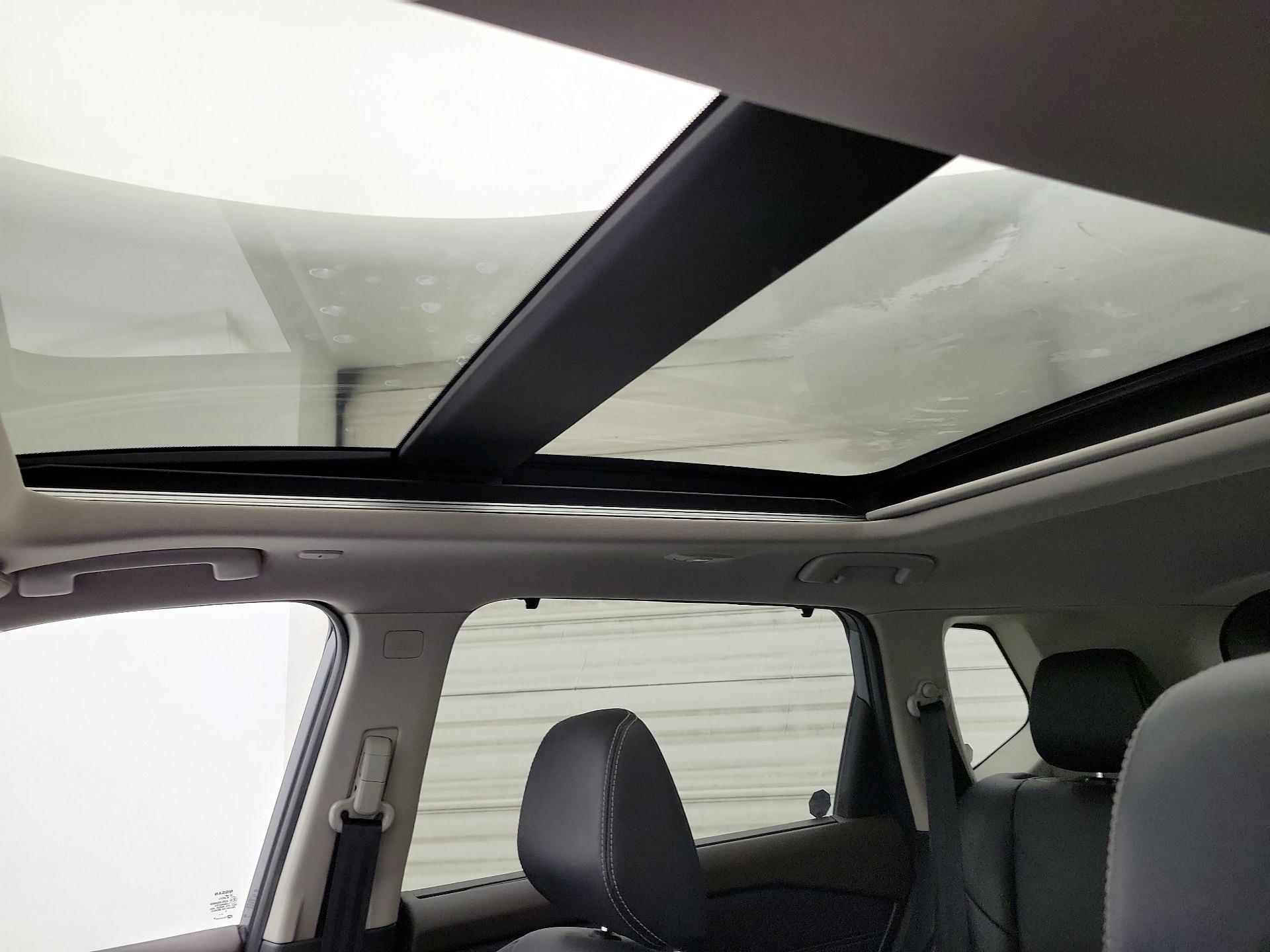 Thumbnail: 2023 Nissan Rogue - 20