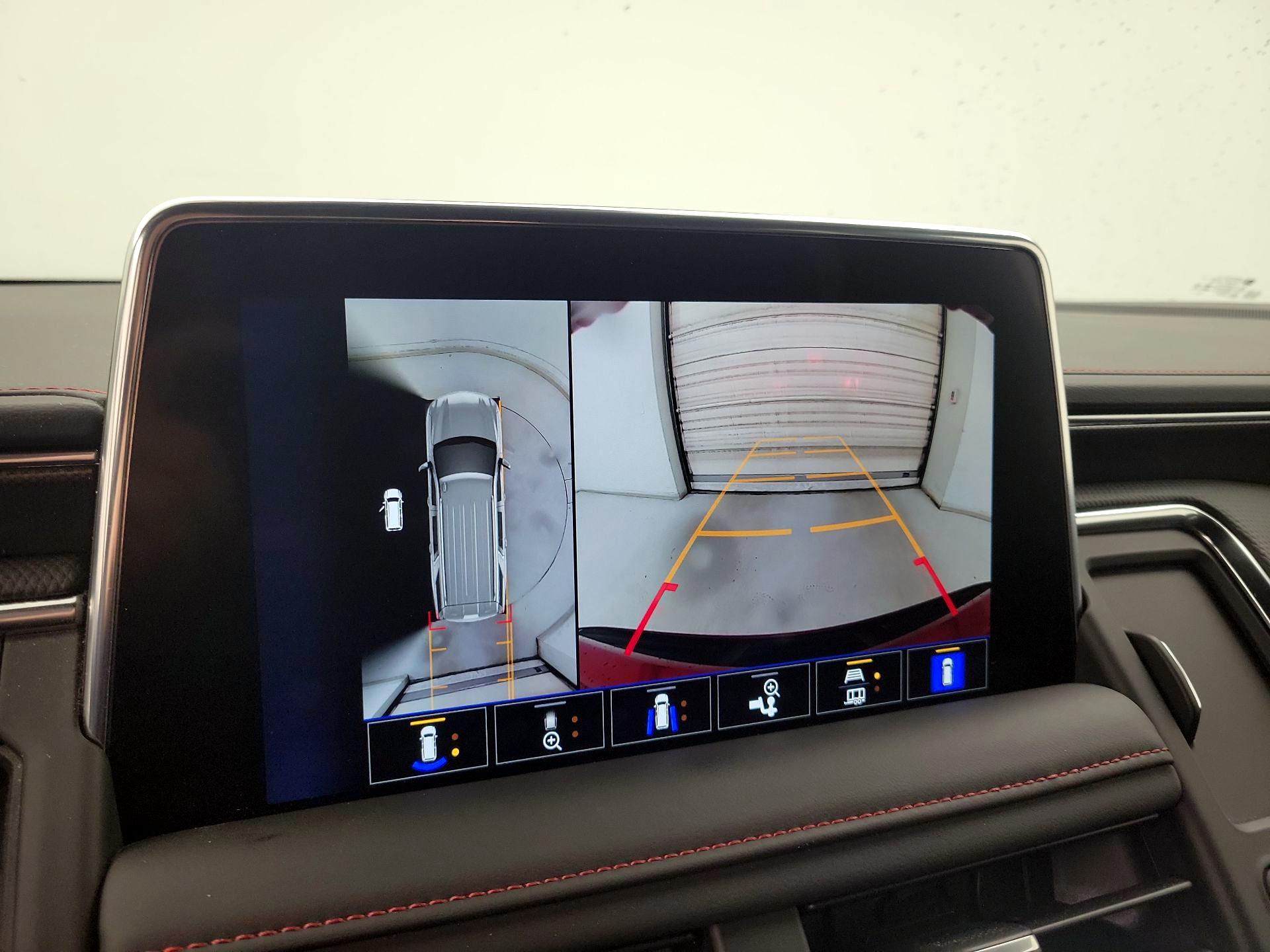 Thumbnail: 2023 Chevrolet Tahoe - 15