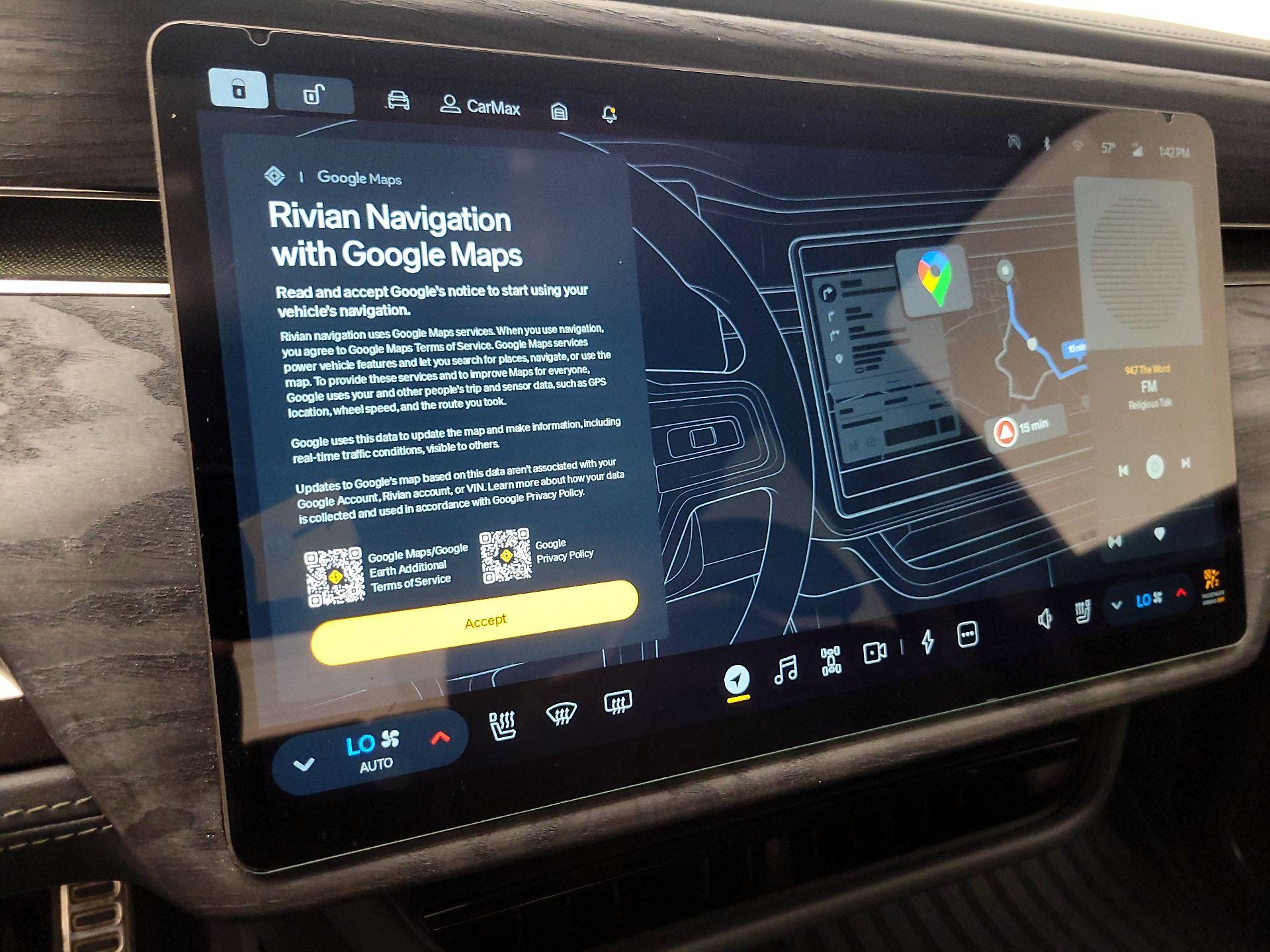 Thumbnail: 2022 Rivian R1T - 13