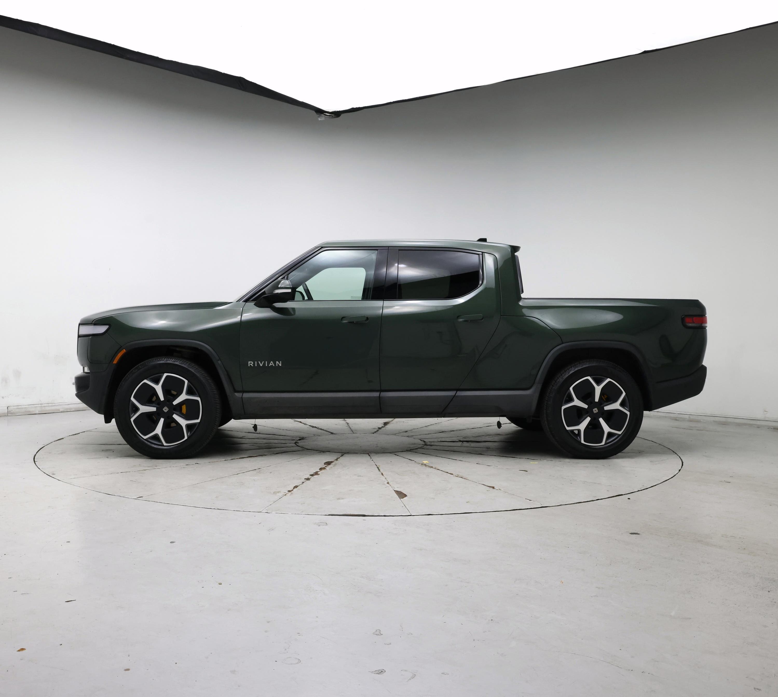 Thumbnail: 2022 Rivian R1T - 3