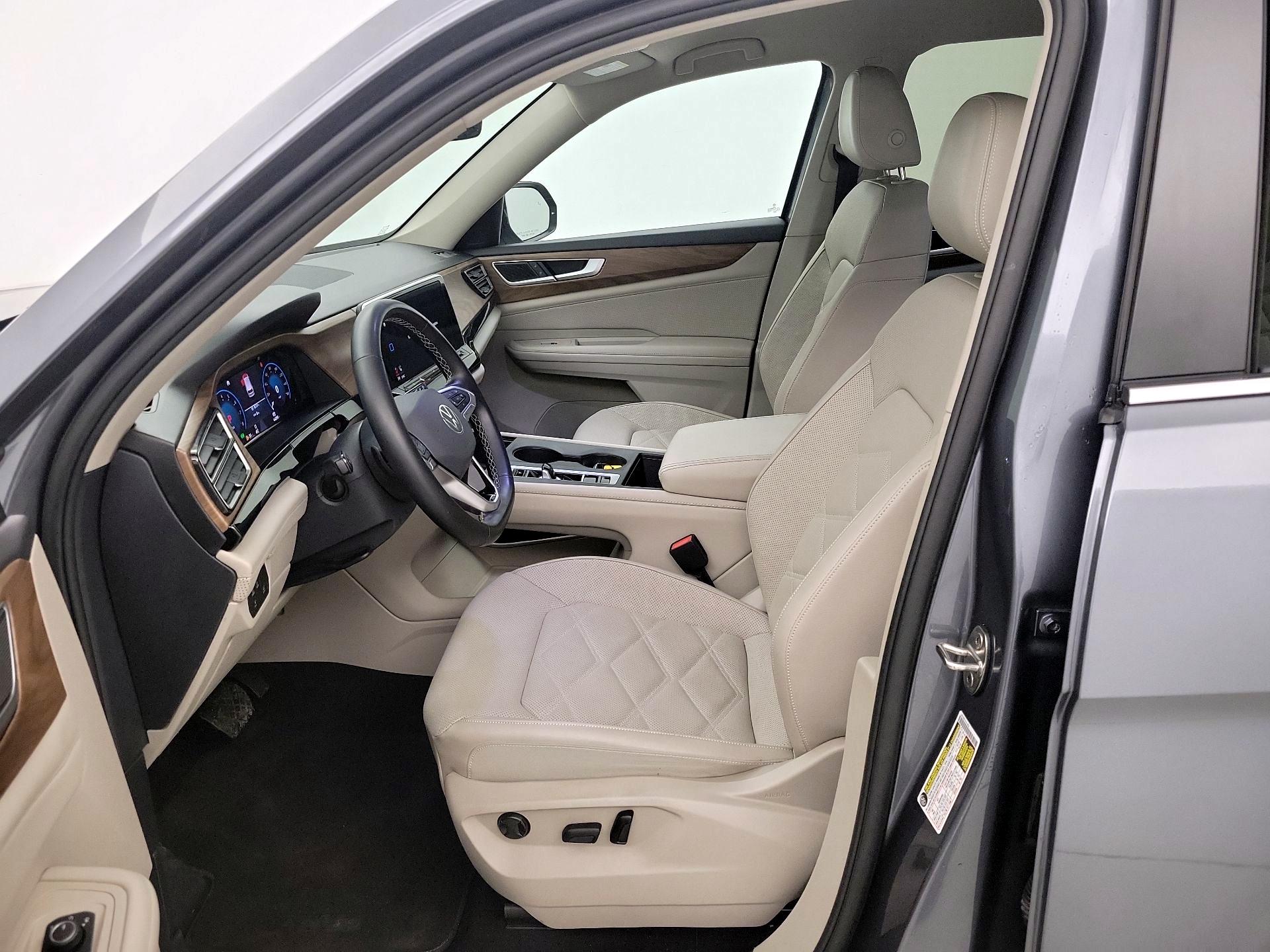 Thumbnail: 2024 Volkswagen Atlas - 11