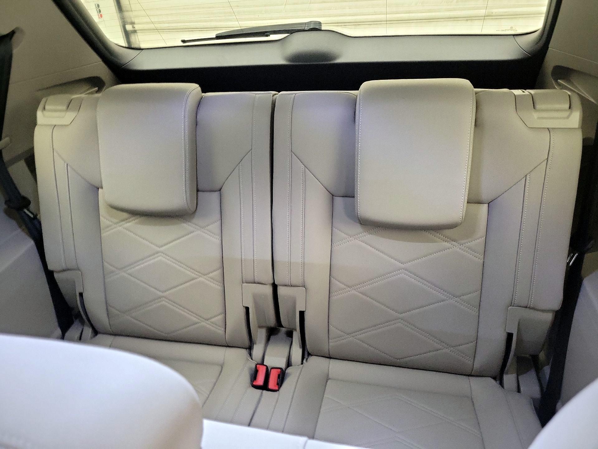 Thumbnail: 2024 Volkswagen Atlas - 20