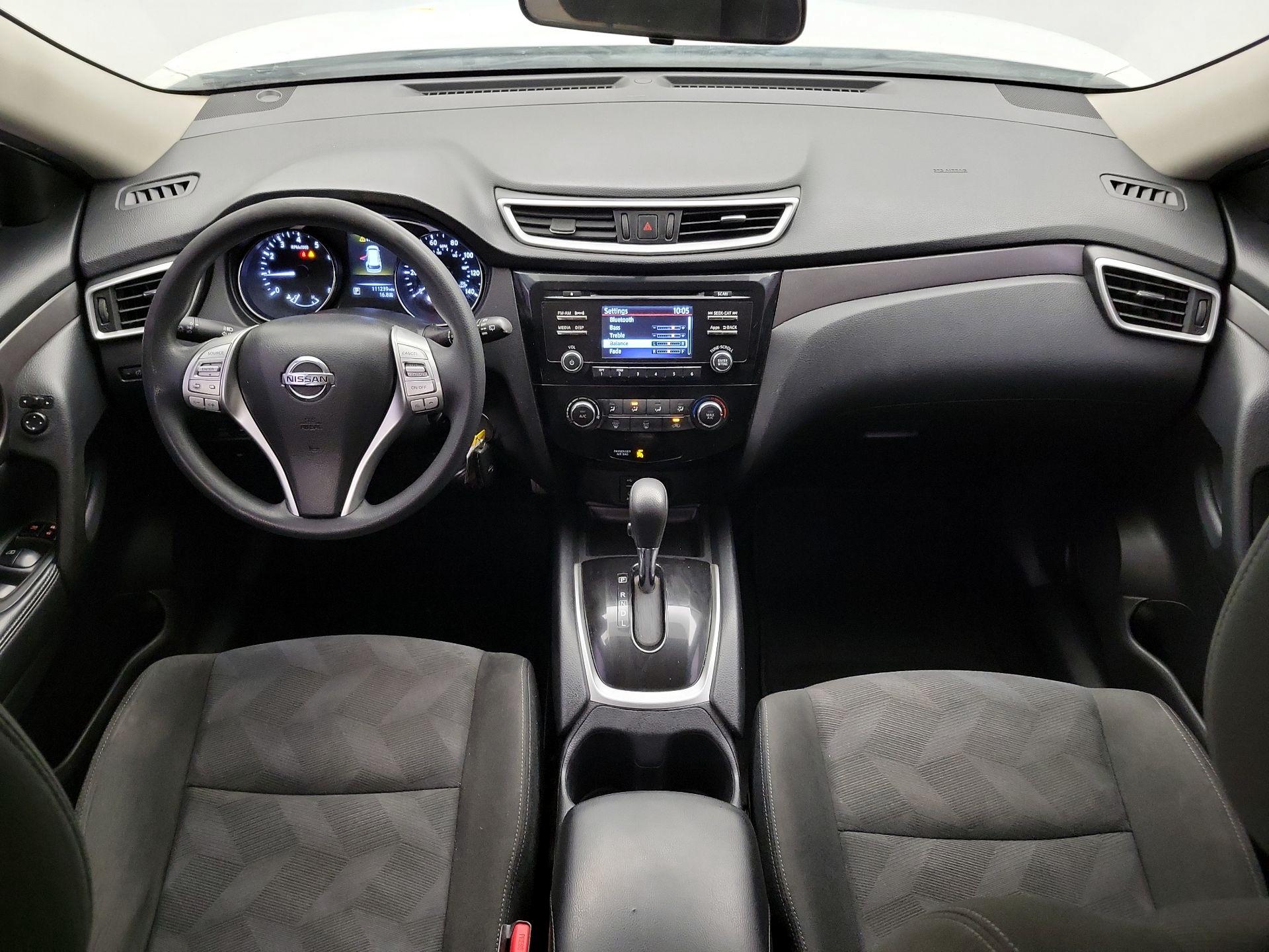 Thumbnail: 2016 Nissan Rogue - 9