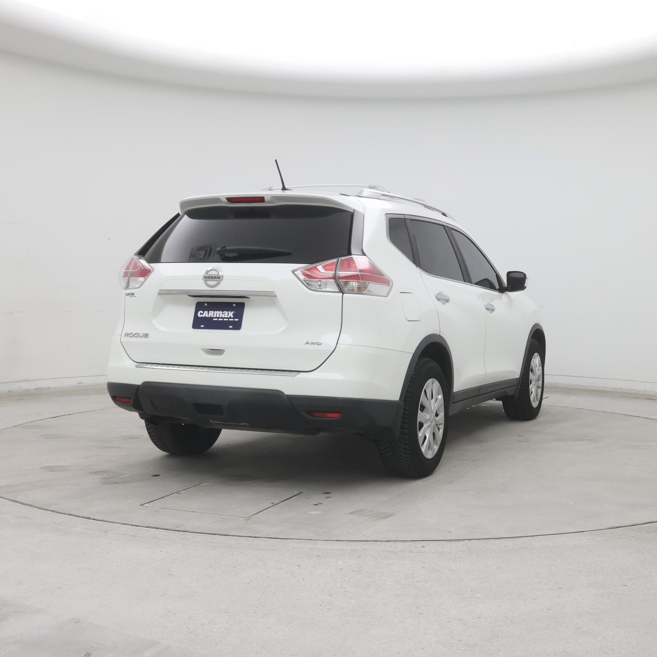 Thumbnail: 2016 Nissan Rogue - 8