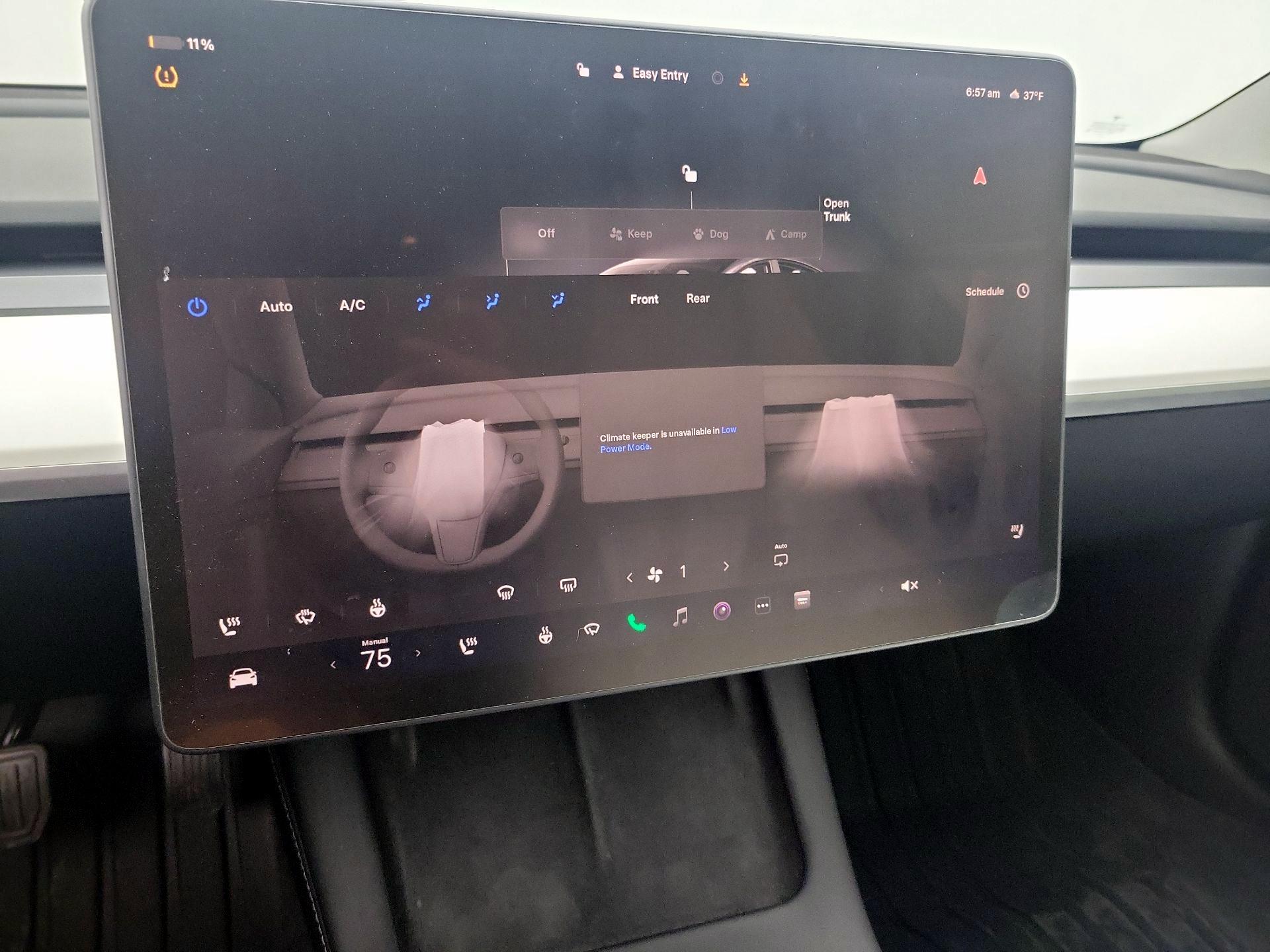 Thumbnail: 2023 Tesla Model 3 - 16