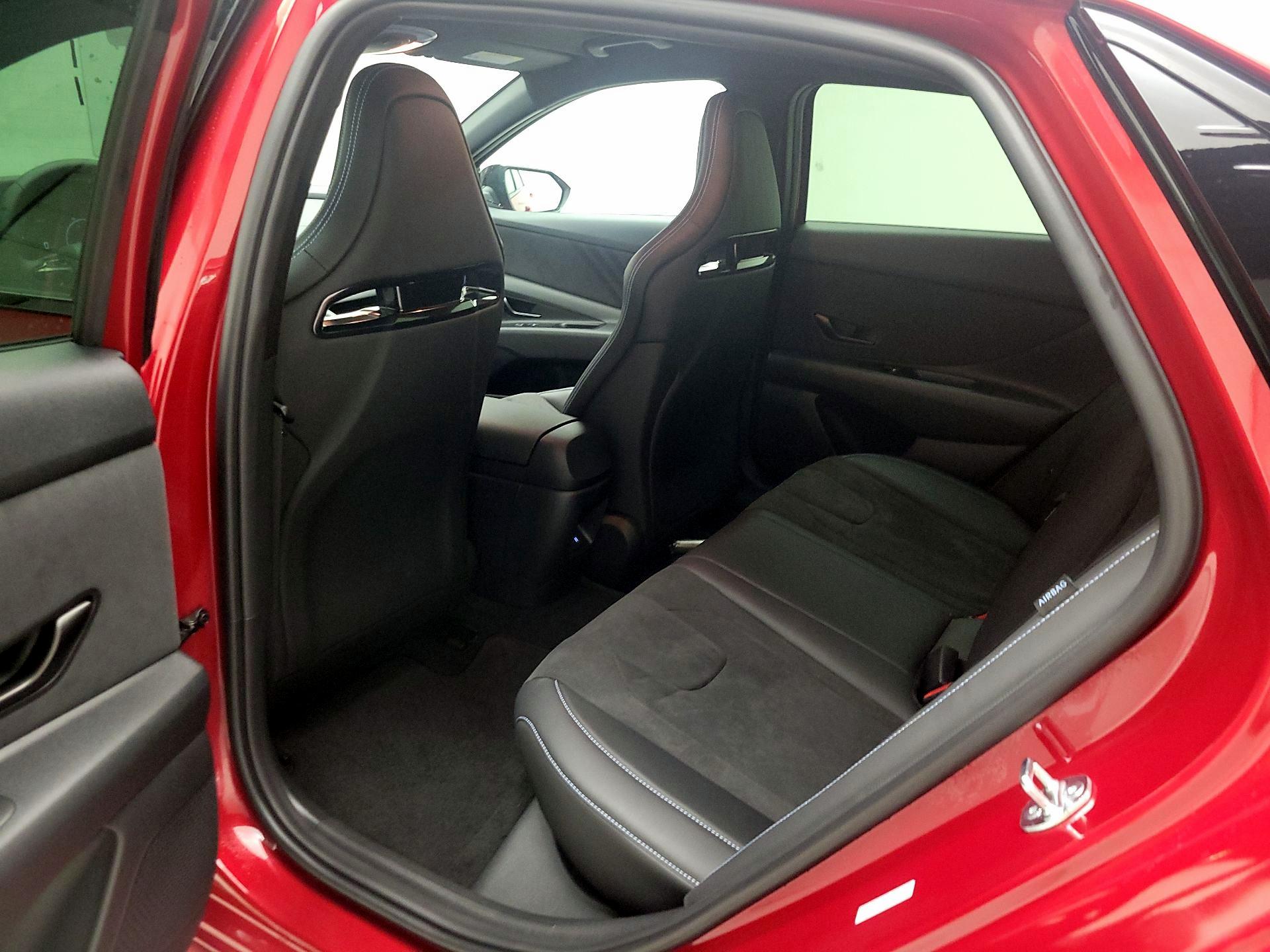 Thumbnail: 2025 Hyundai Elantra - 18