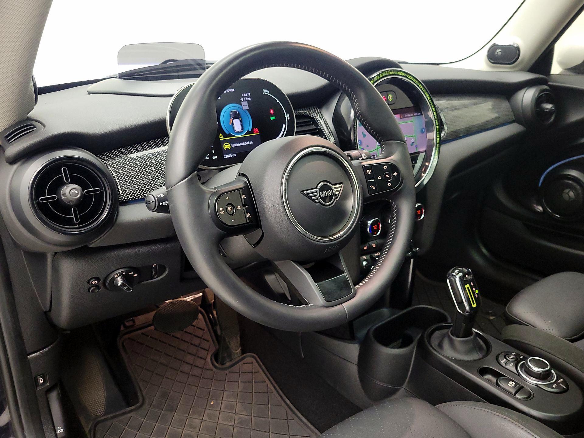 Thumbnail: 2024 MINI Cooper Hardtop - 9