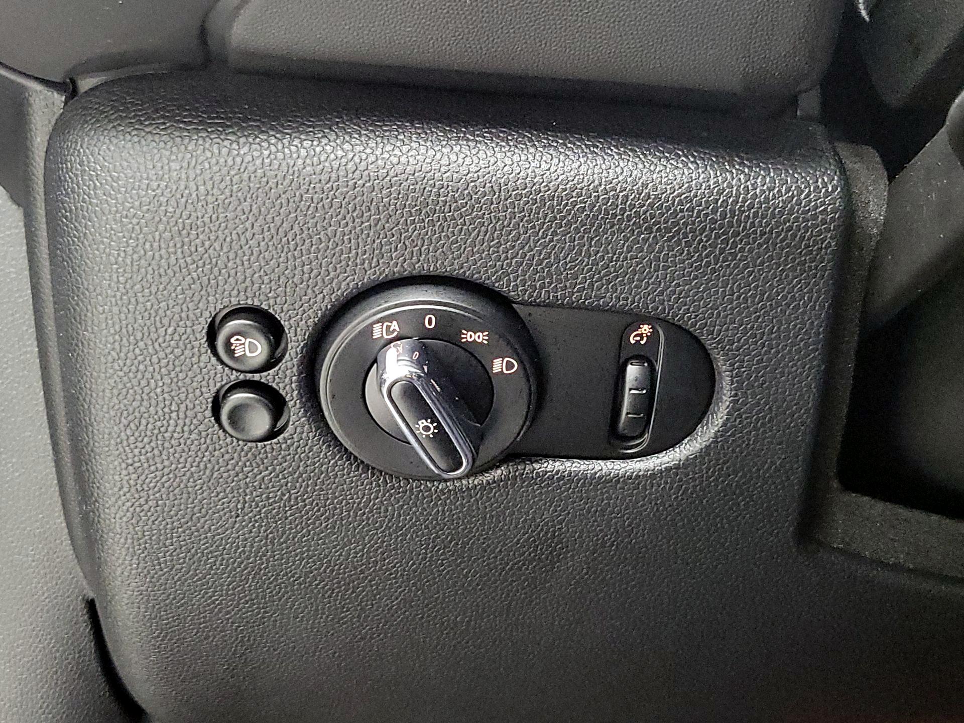 Thumbnail: 2024 MINI Cooper Hardtop - 13