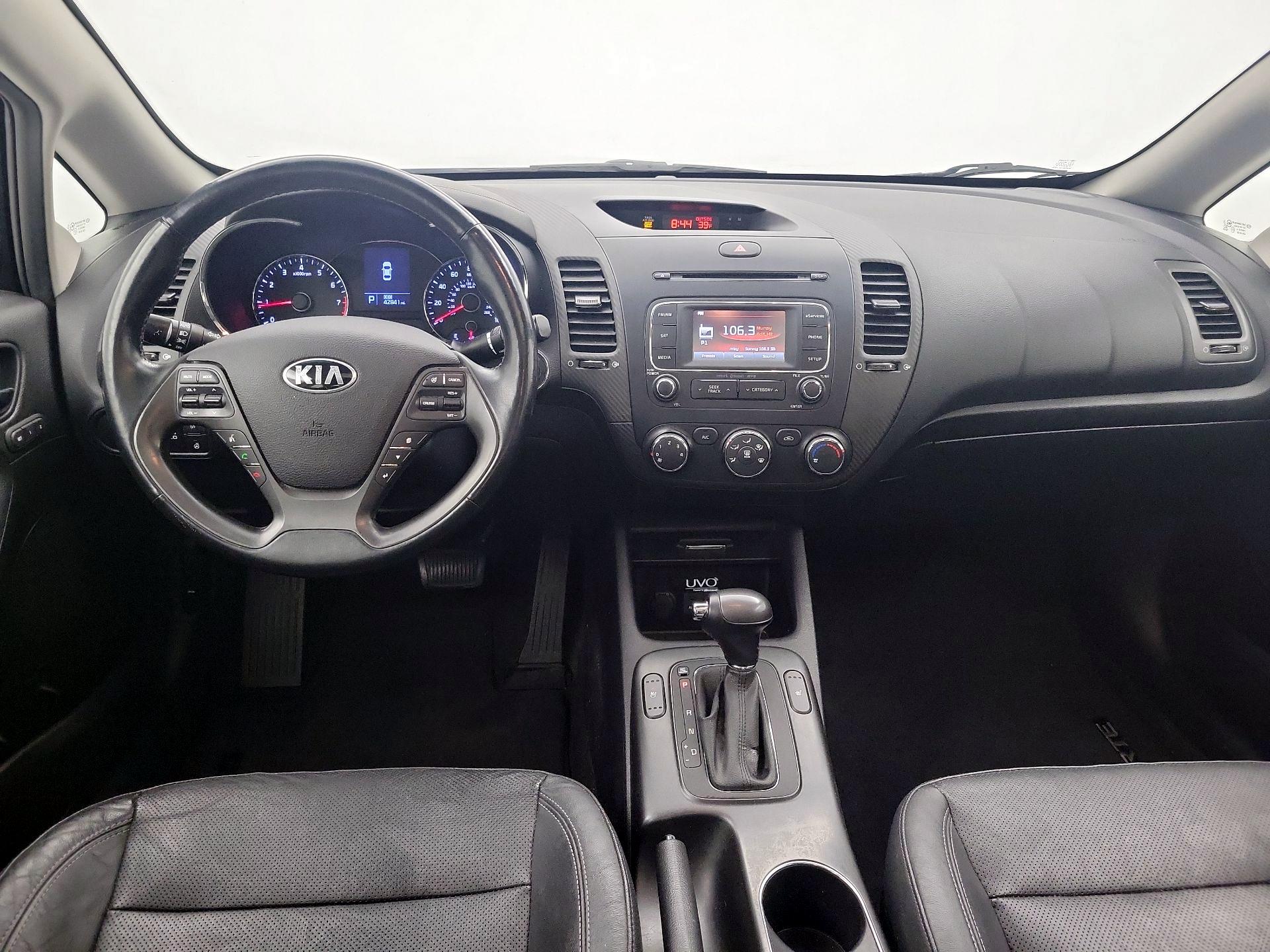 Thumbnail: 2015 Kia Forte - 9