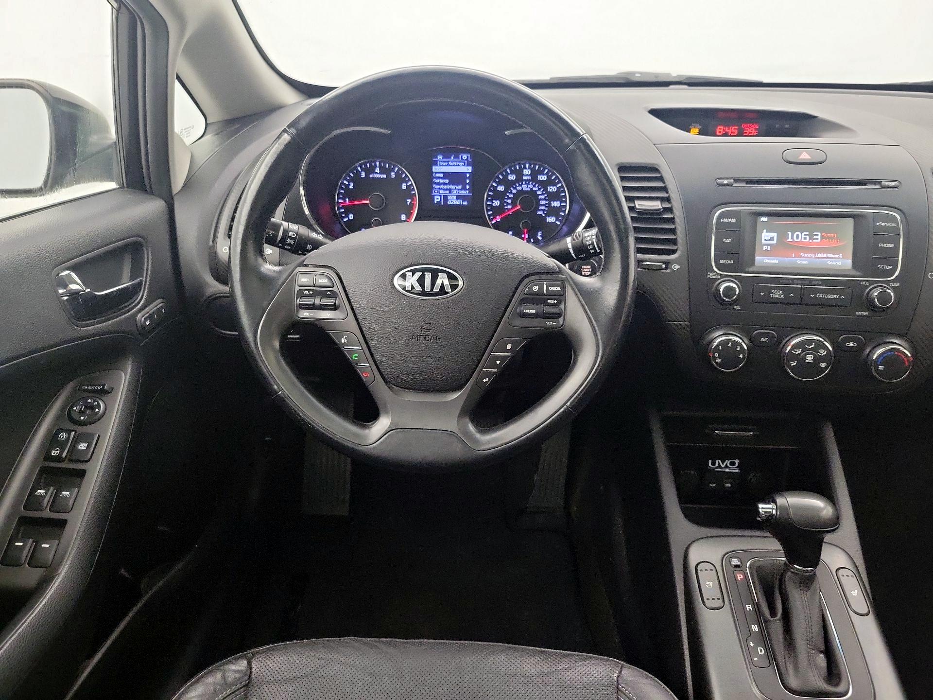 Thumbnail: 2015 Kia Forte - 10