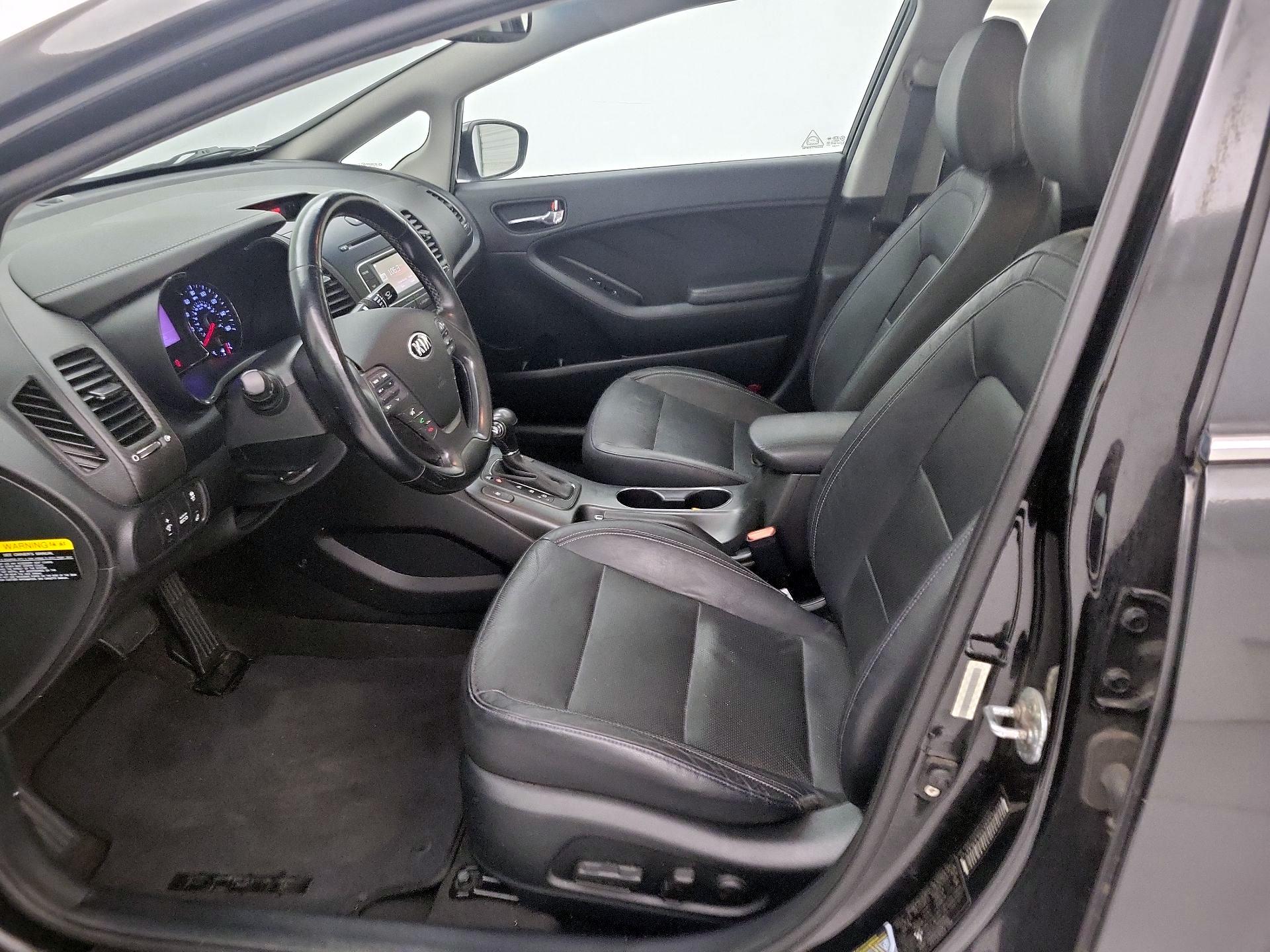 Thumbnail: 2015 Kia Forte - 11