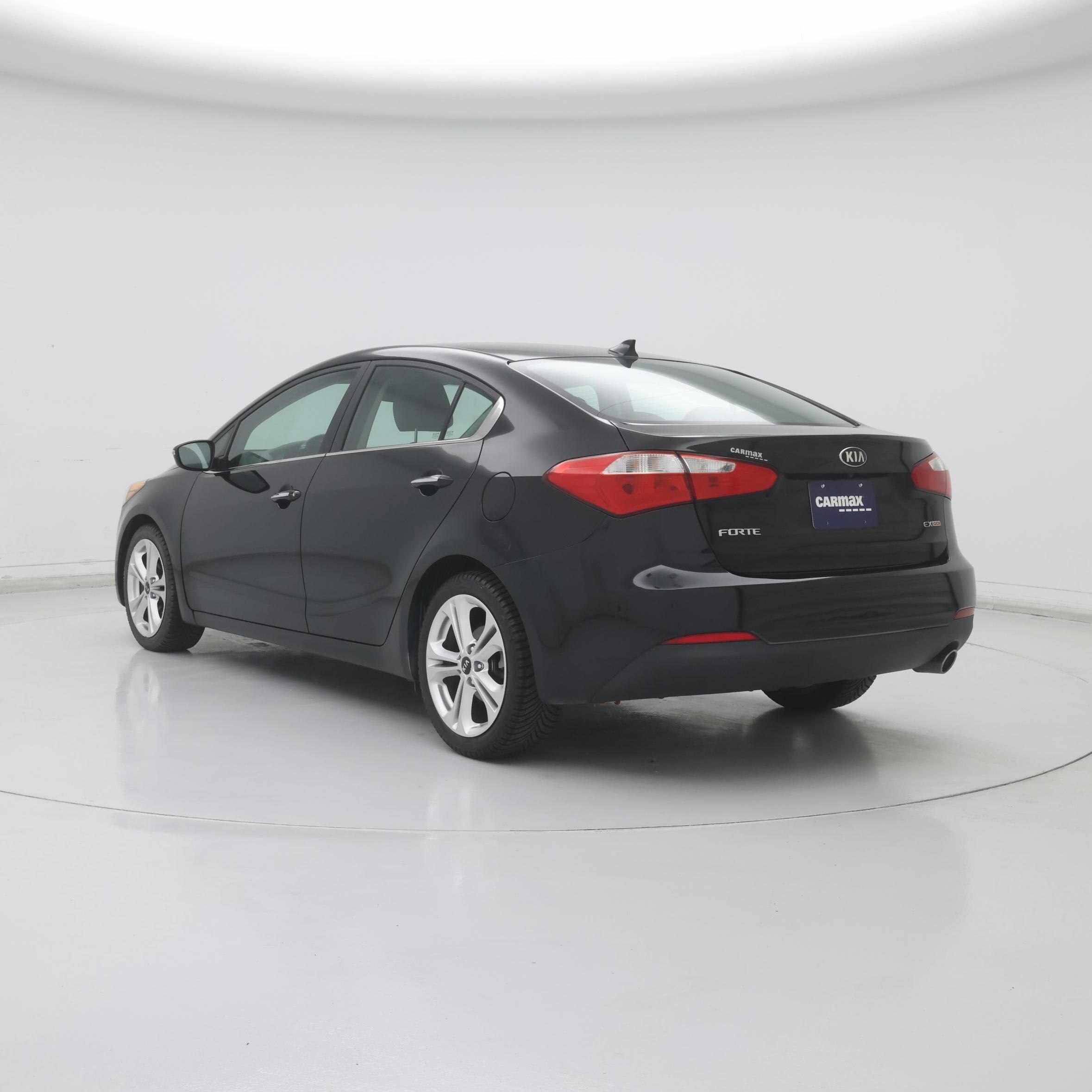 Thumbnail: 2015 Kia Forte - 2