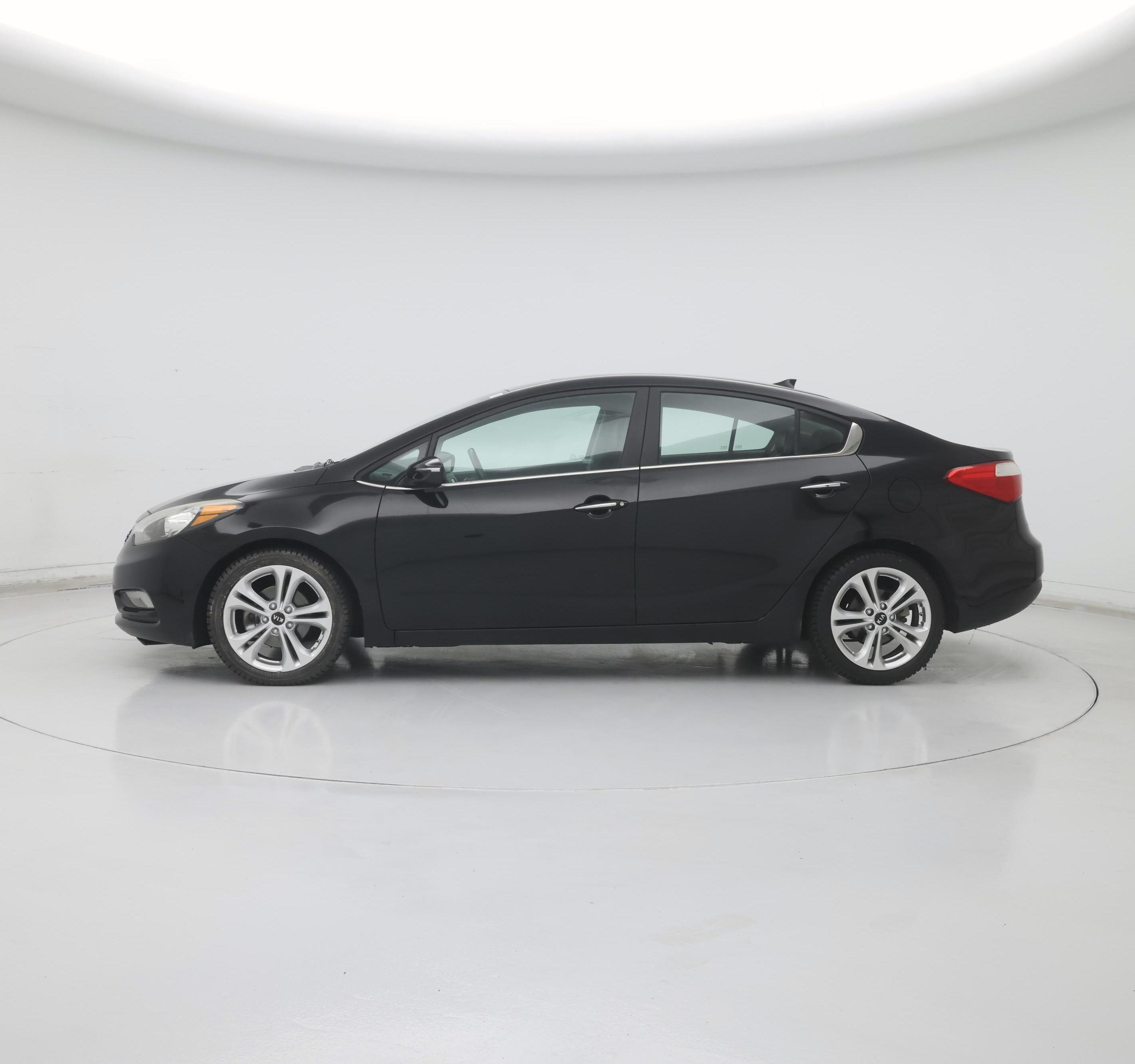 Thumbnail: 2015 Kia Forte - 3