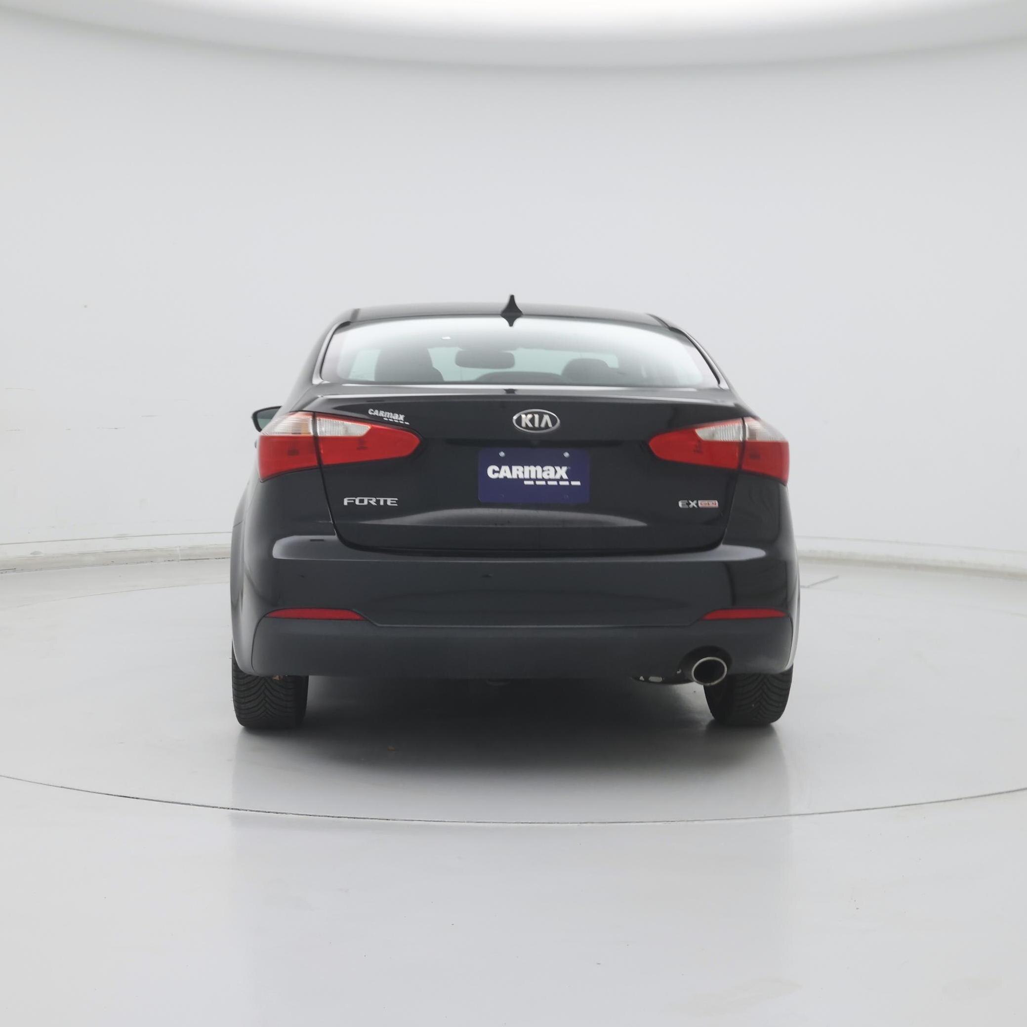 Thumbnail: 2015 Kia Forte - 6