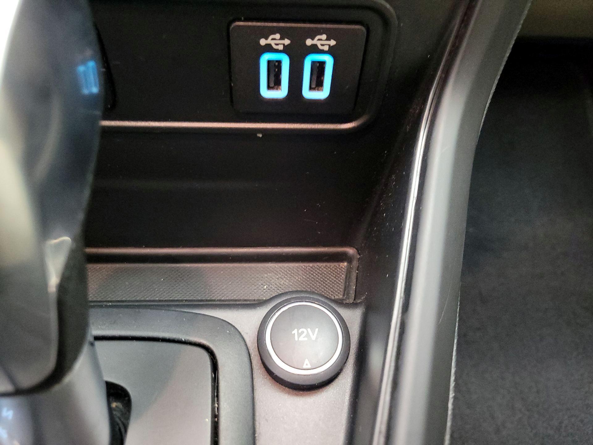 Thumbnail: 2021 Ford EcoSport - 18