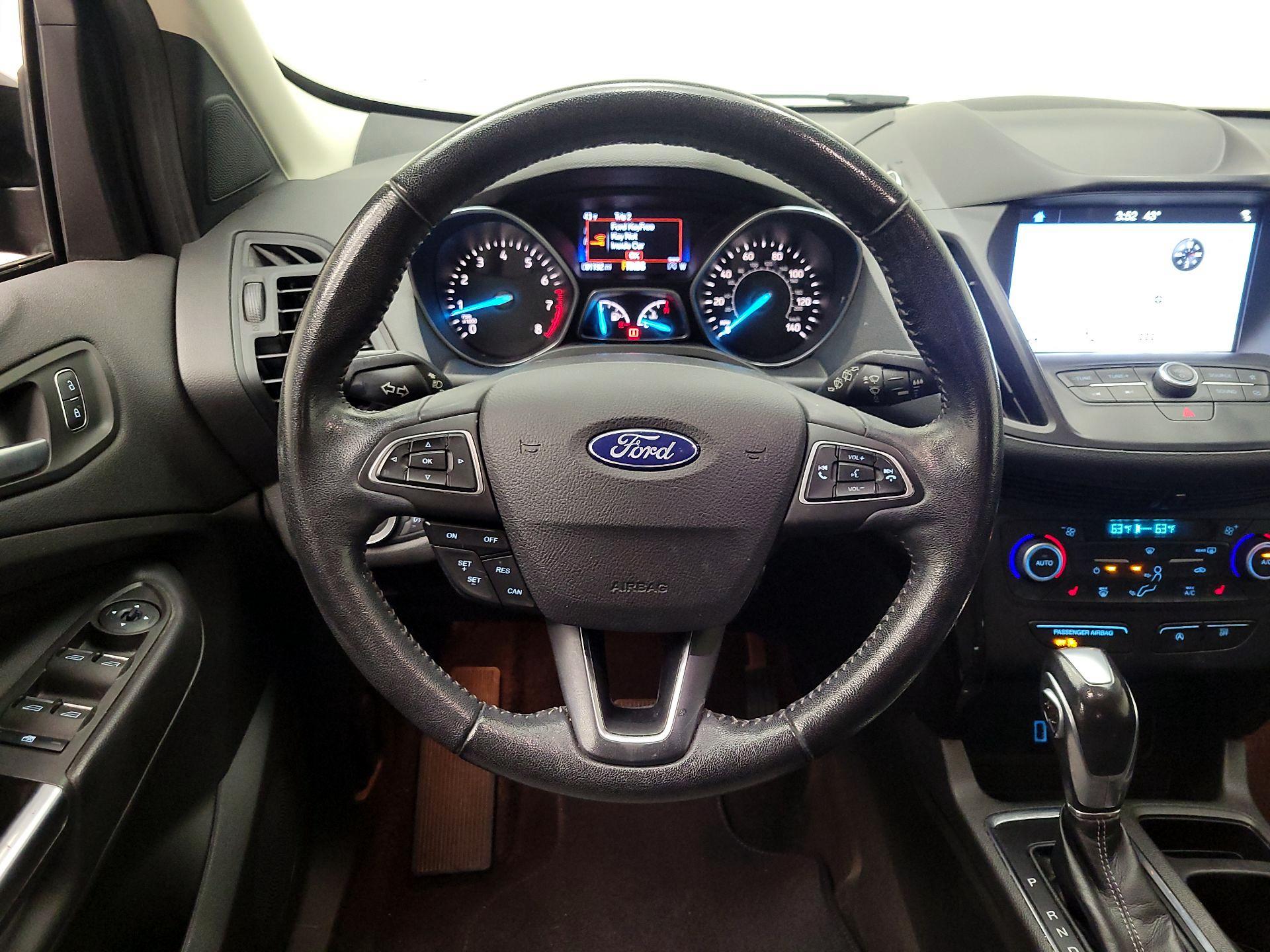 Thumbnail: 2019 Ford Escape - 10
