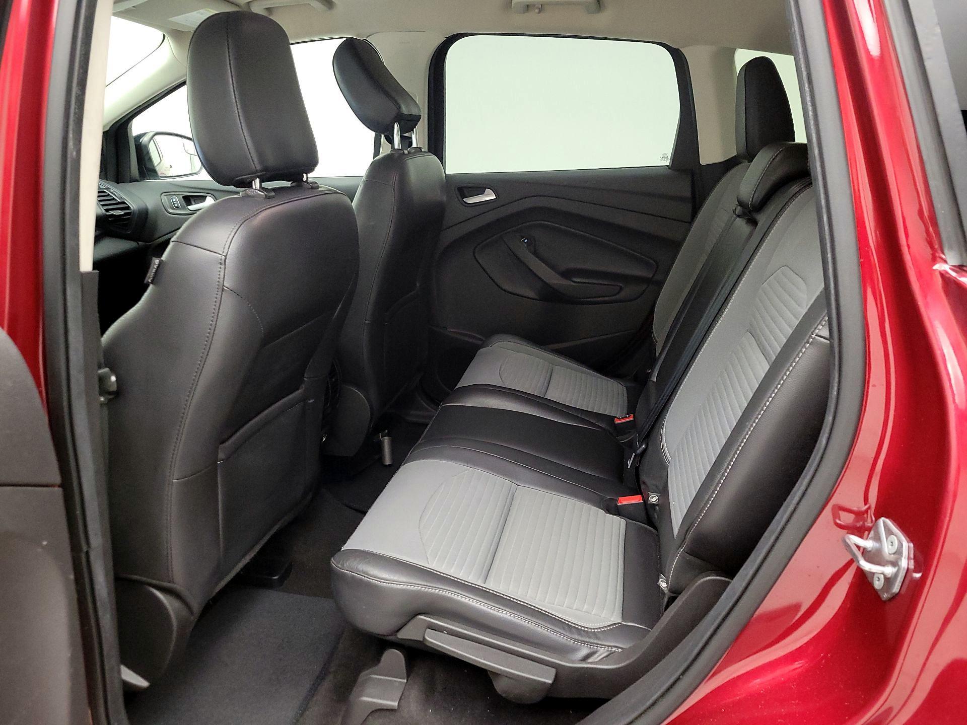 Thumbnail: 2019 Ford Escape - 19