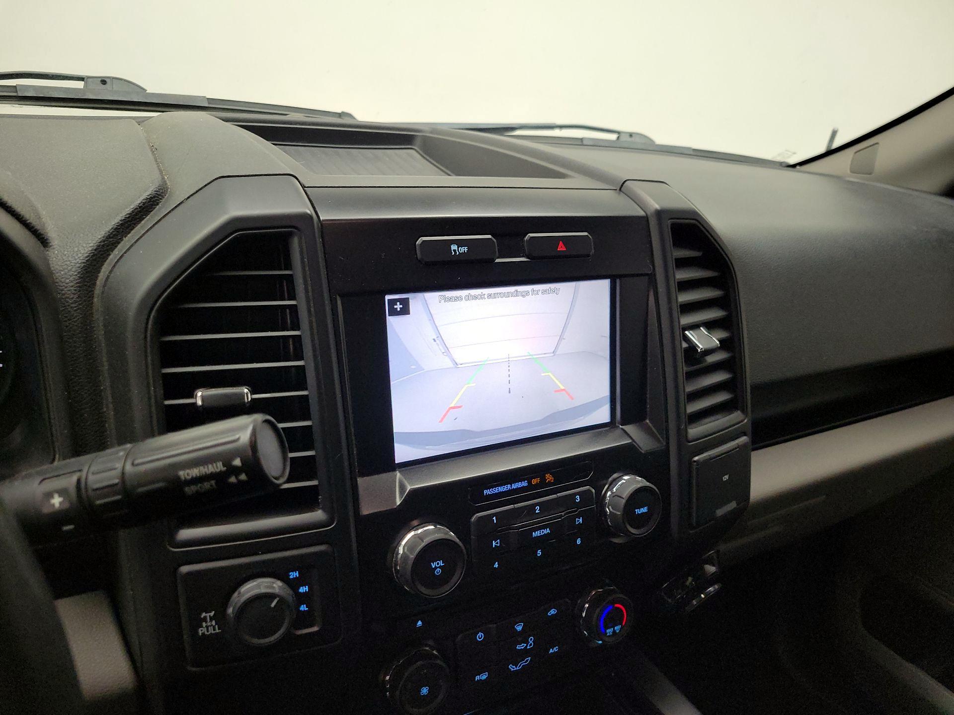 Thumbnail: 2017 Ford F-150 - 14