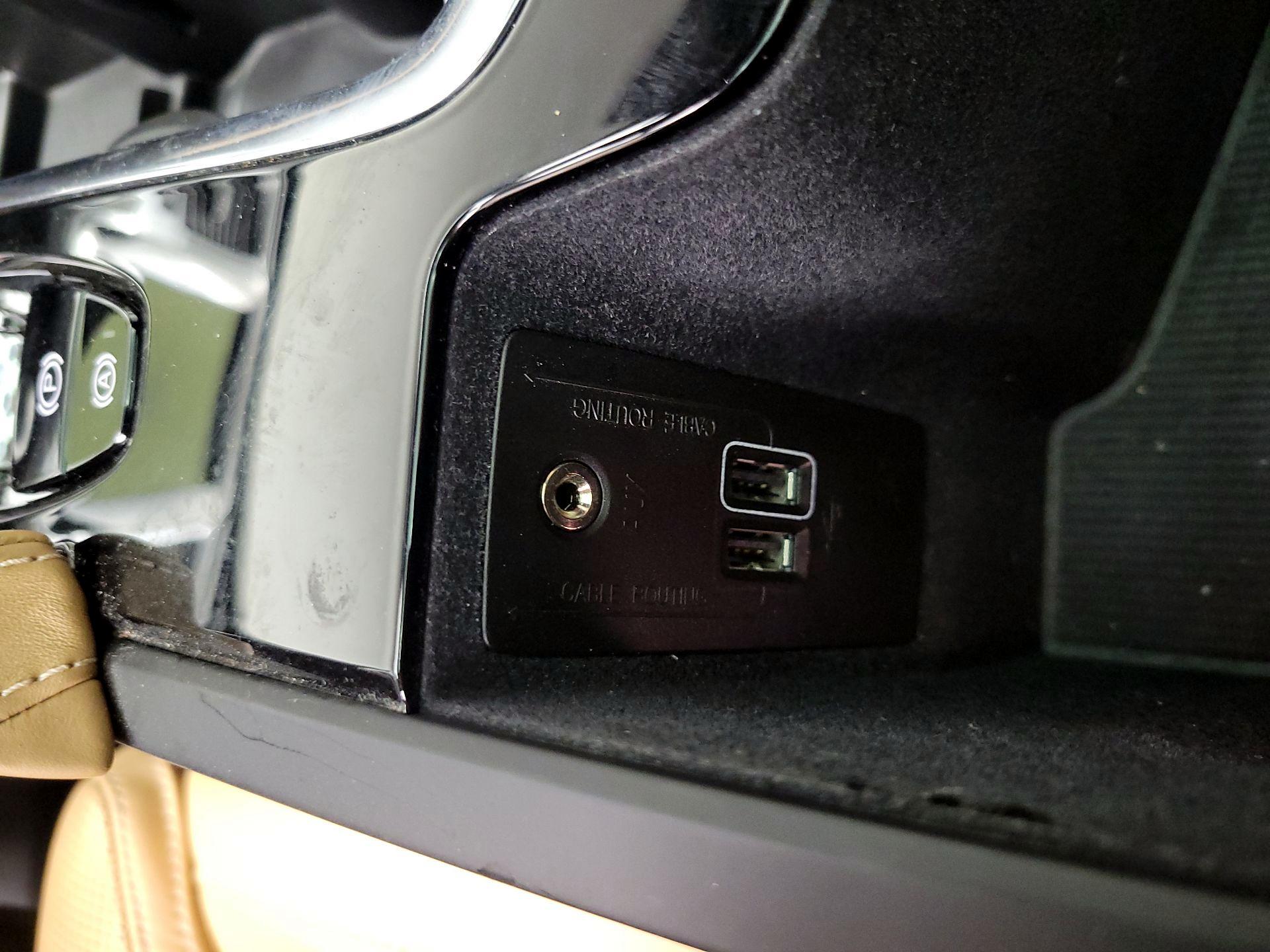 Thumbnail: 2017 Volvo XC90 - 19