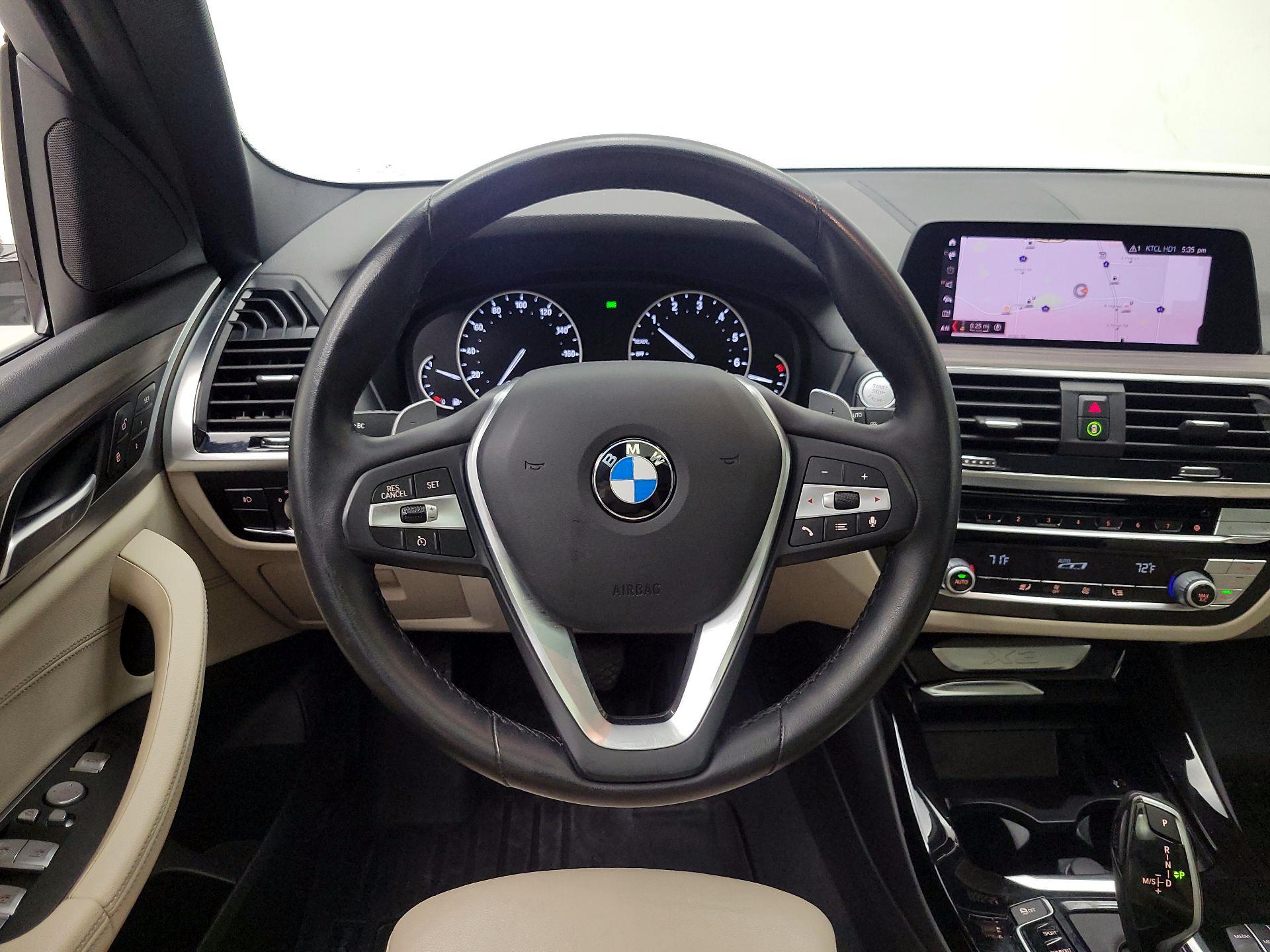 Thumbnail: 2021 BMW X3 - 10