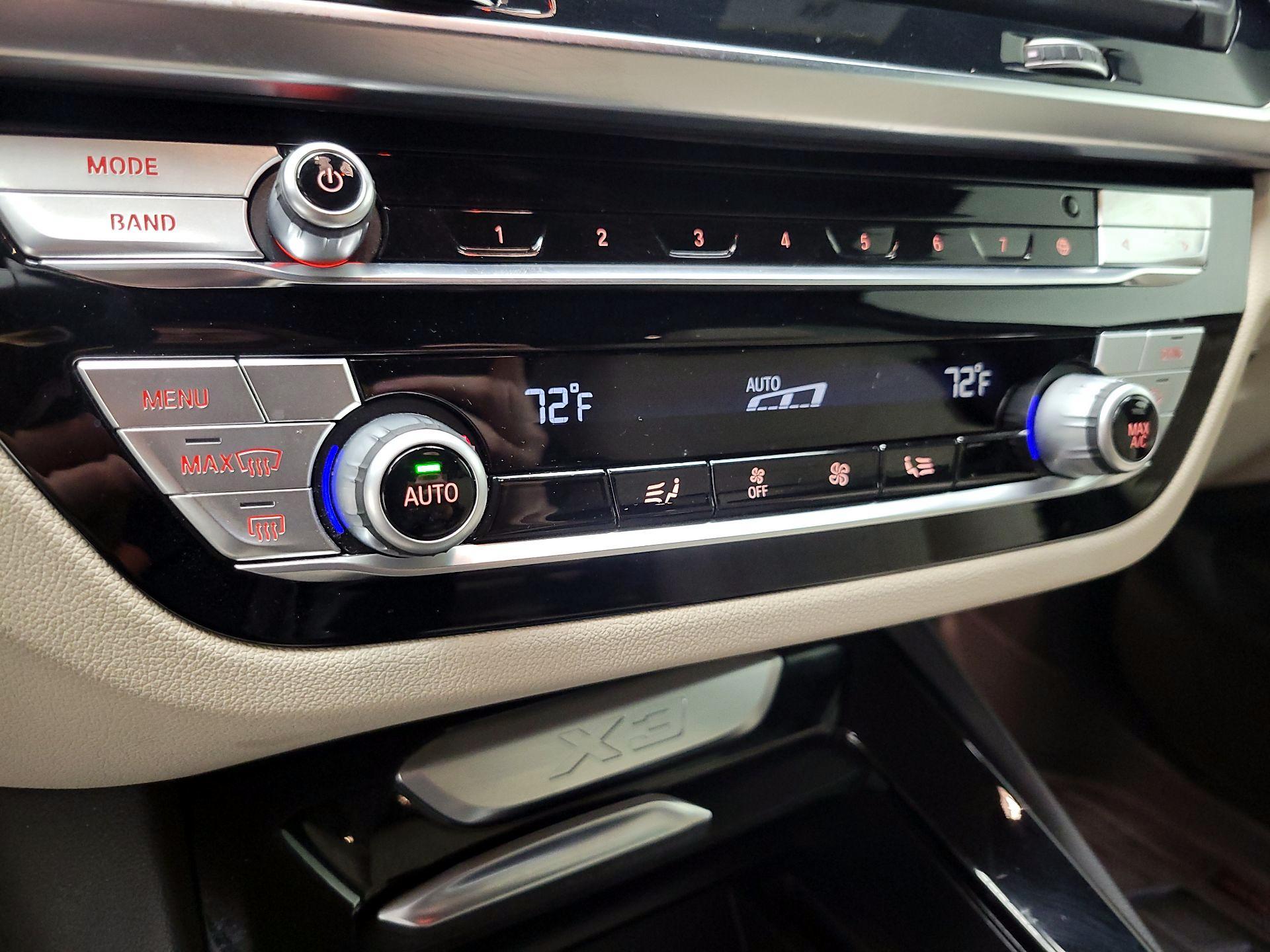 Thumbnail: 2021 BMW X3 - 17