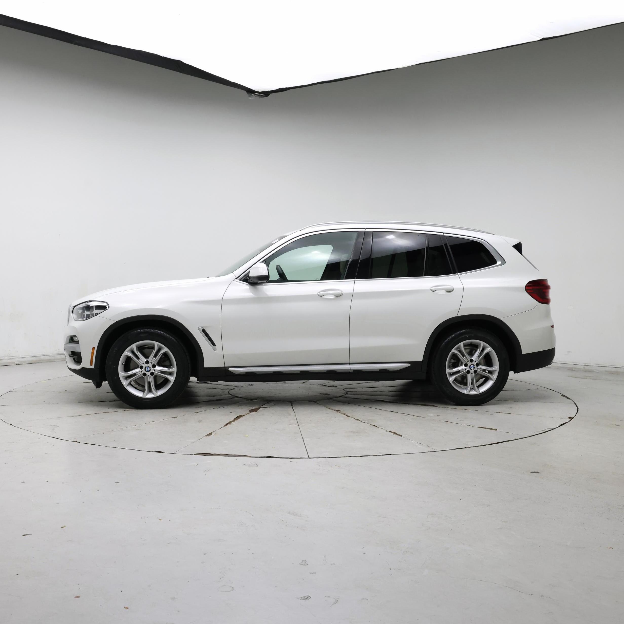 Thumbnail: 2021 BMW X3 - 3