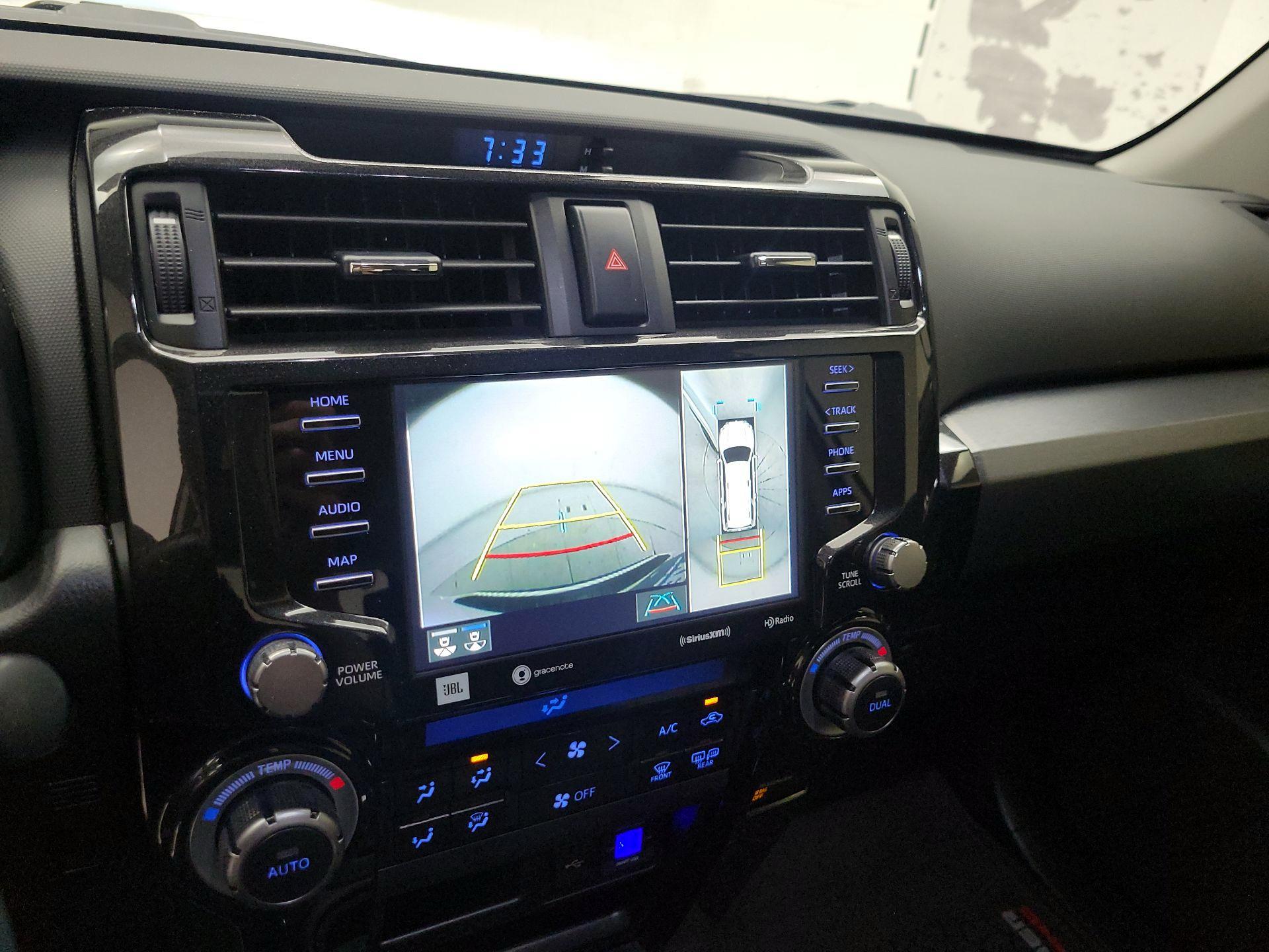 Thumbnail: 2022 Toyota 4Runner - 13