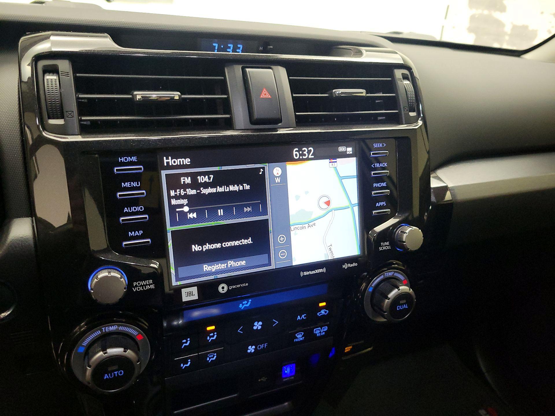 Thumbnail: 2022 Toyota 4Runner - 14