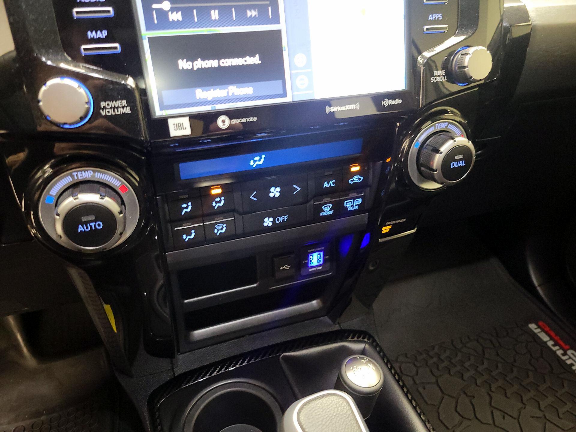 Thumbnail: 2022 Toyota 4Runner - 15