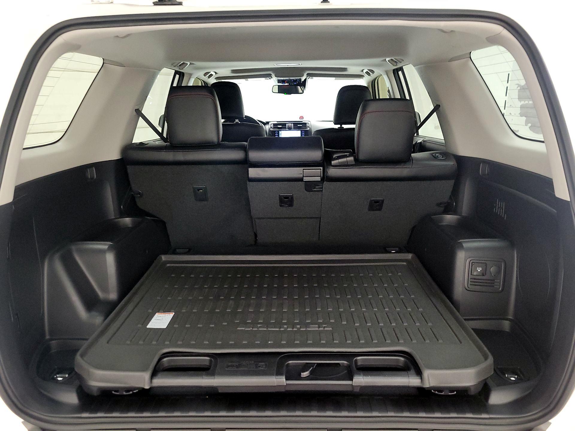 Thumbnail: 2022 Toyota 4Runner - 19