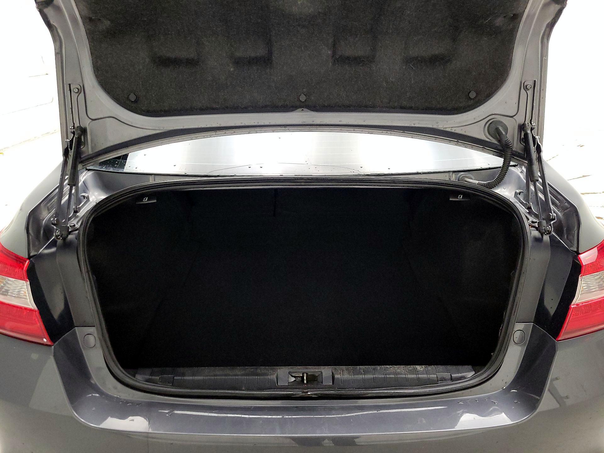 Thumbnail: 2018 Subaru Legacy - 19