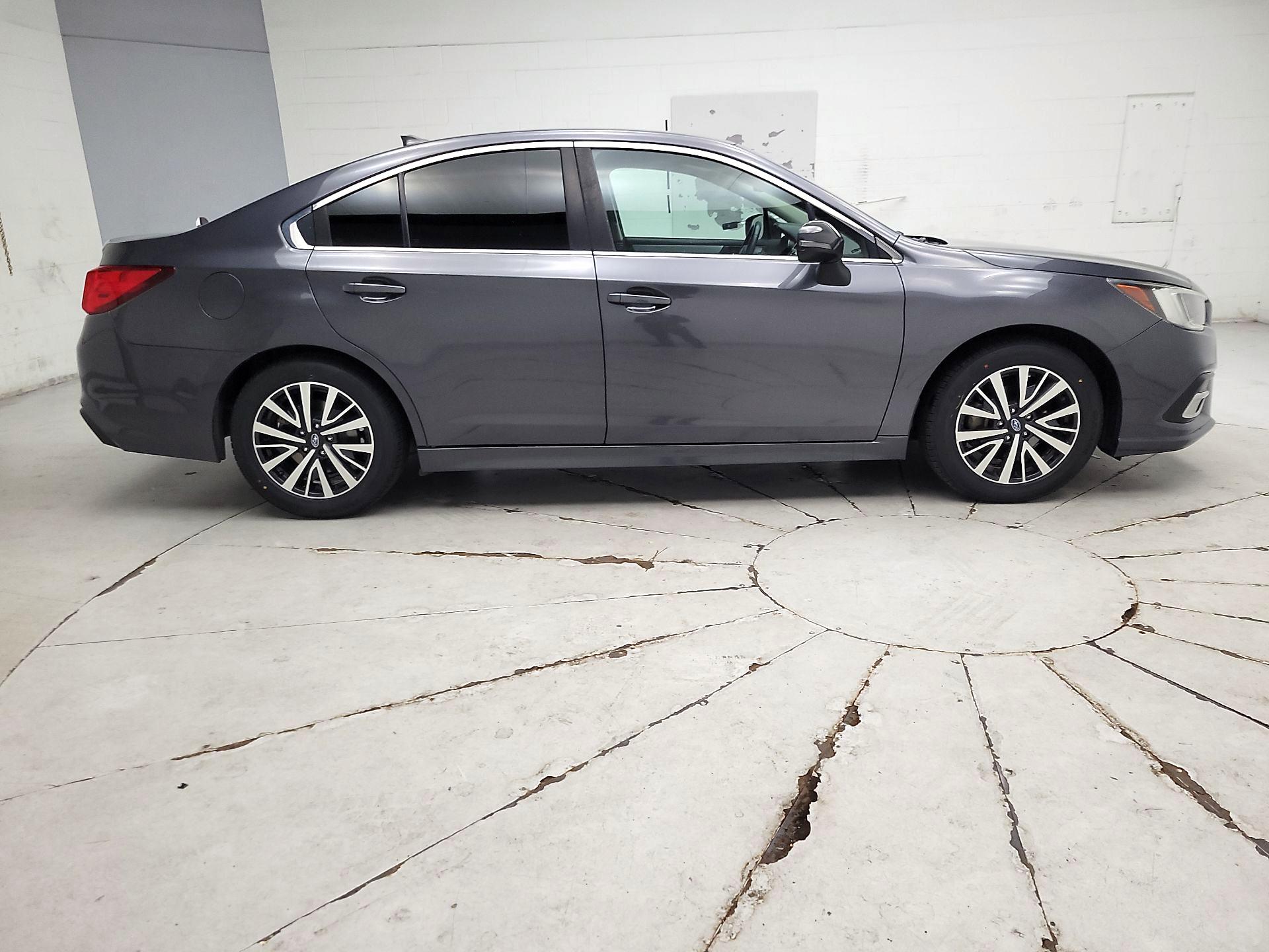 Thumbnail: 2018 Subaru Legacy - 4