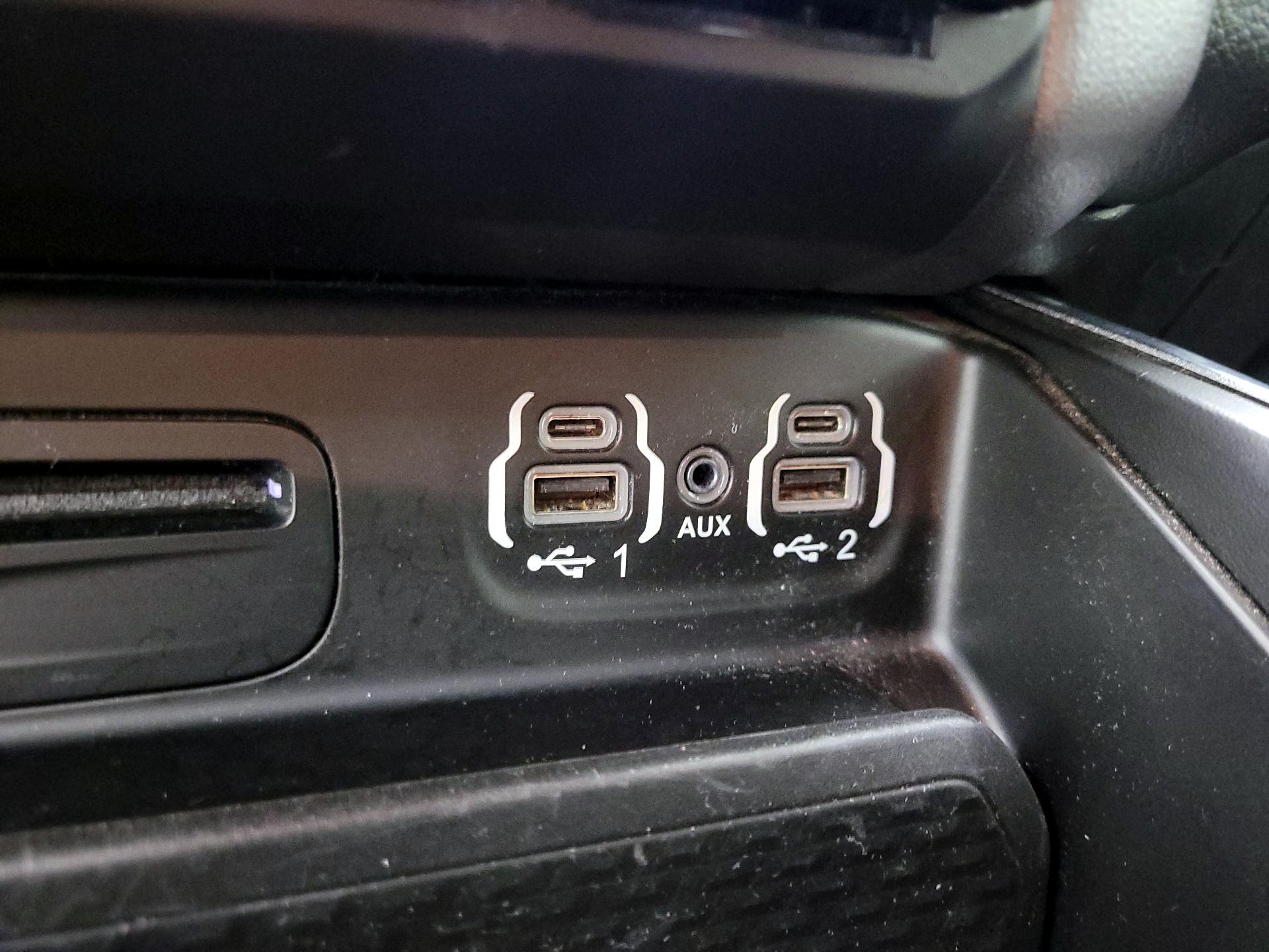 Thumbnail: 2019 RAM 1500 - 19