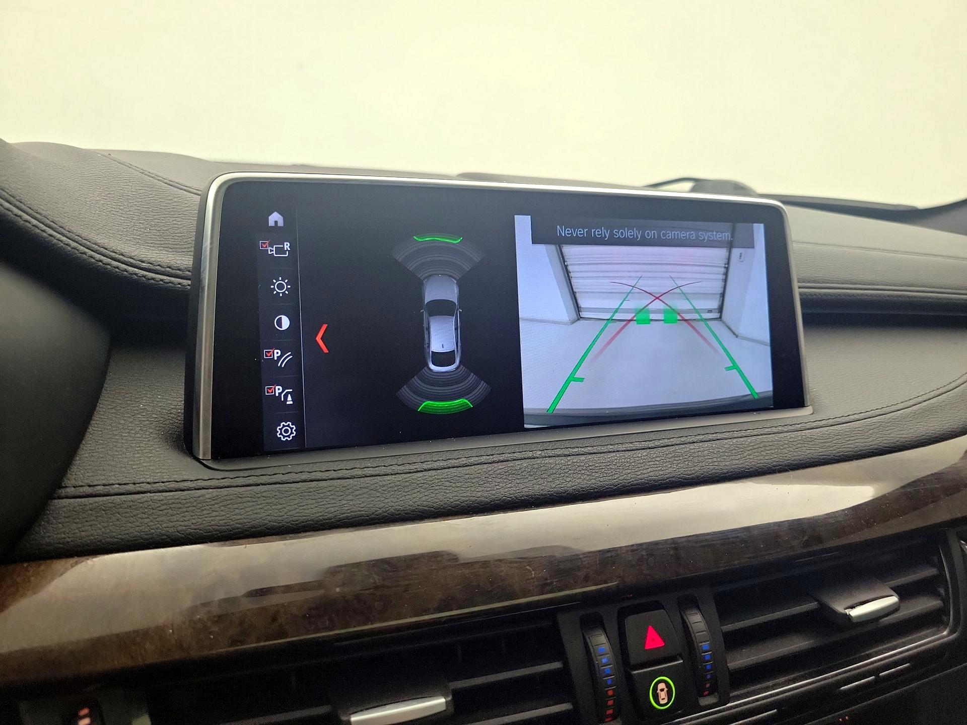 Thumbnail: 2018 BMW X6 - 15