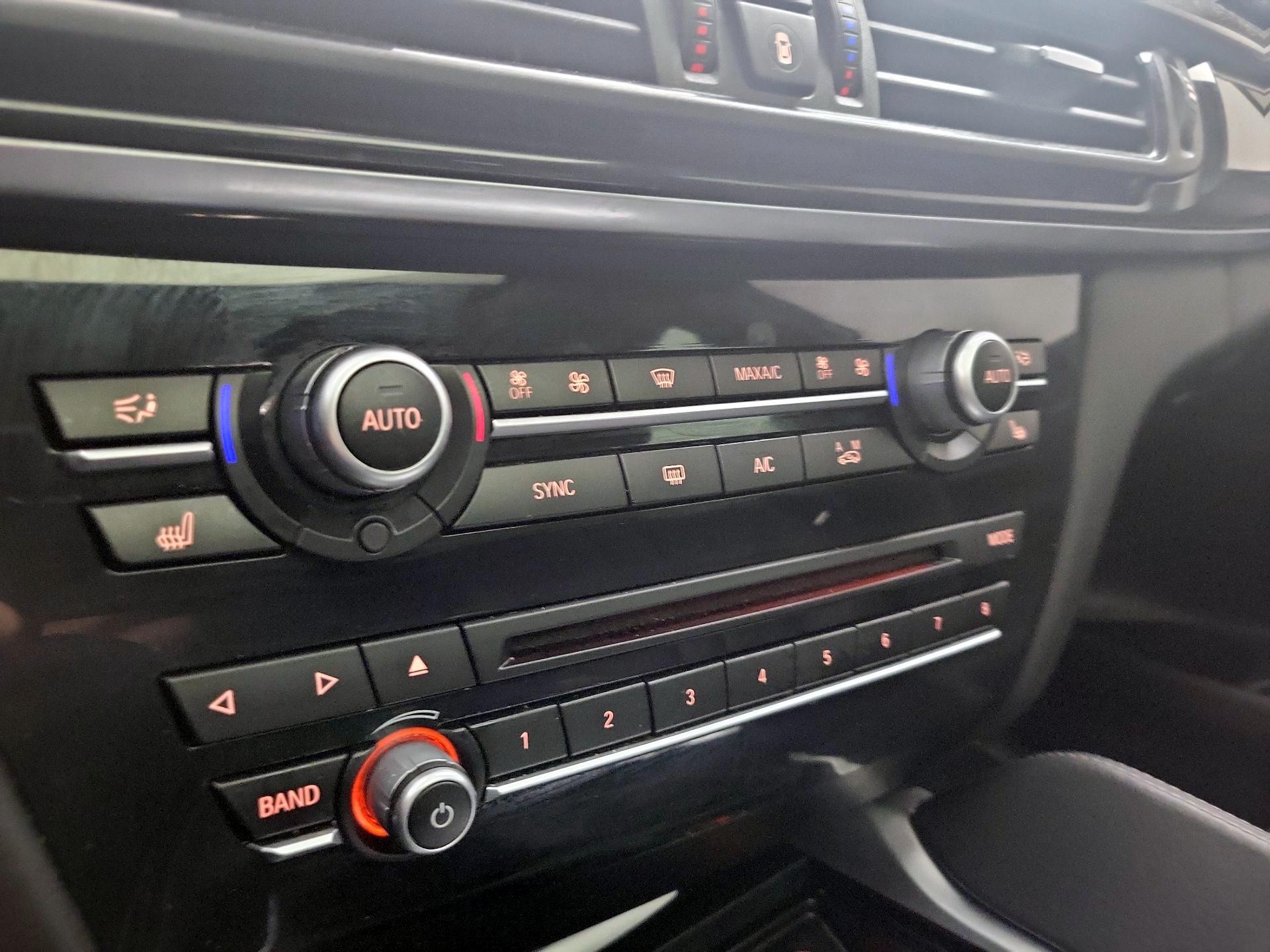 Thumbnail: 2018 BMW X6 - 17