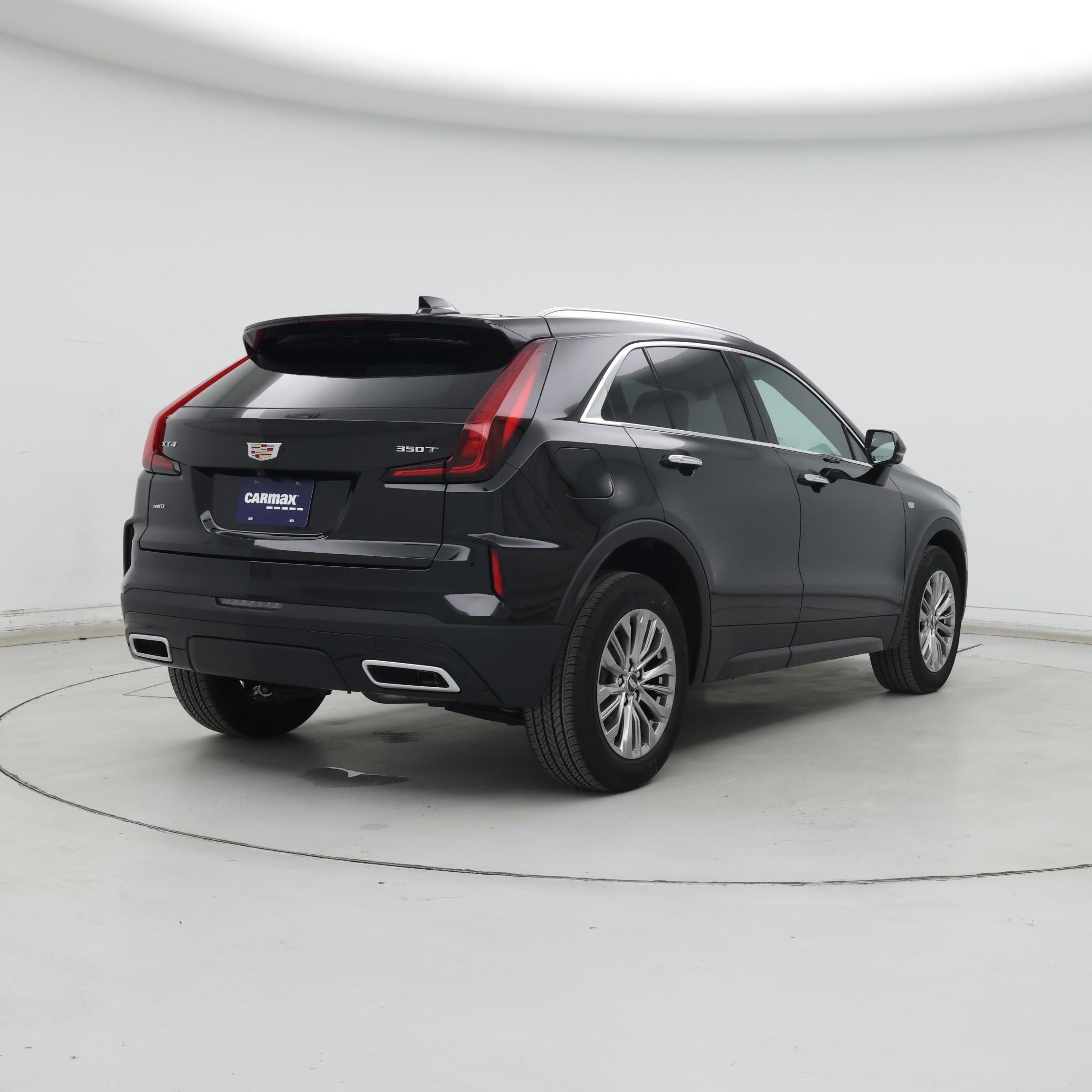 Thumbnail: 2025 Cadillac XT4 - 8