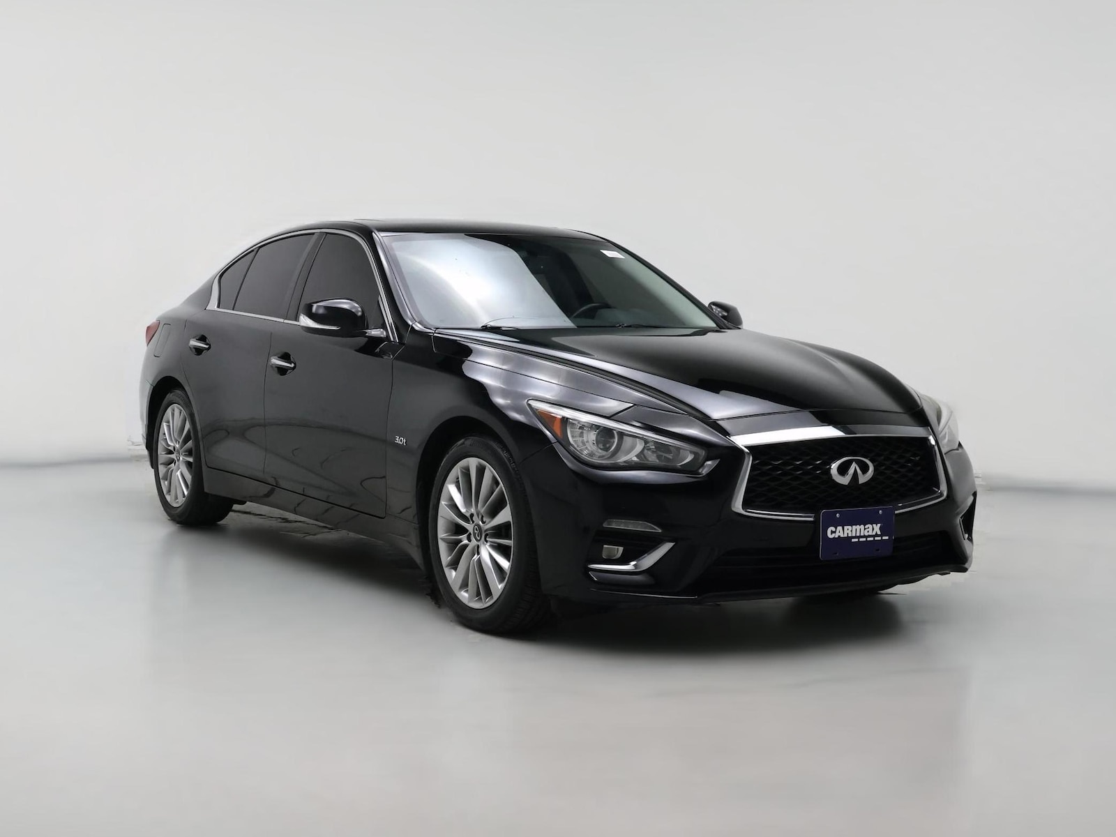2018 INFINITI Q50 LUXE