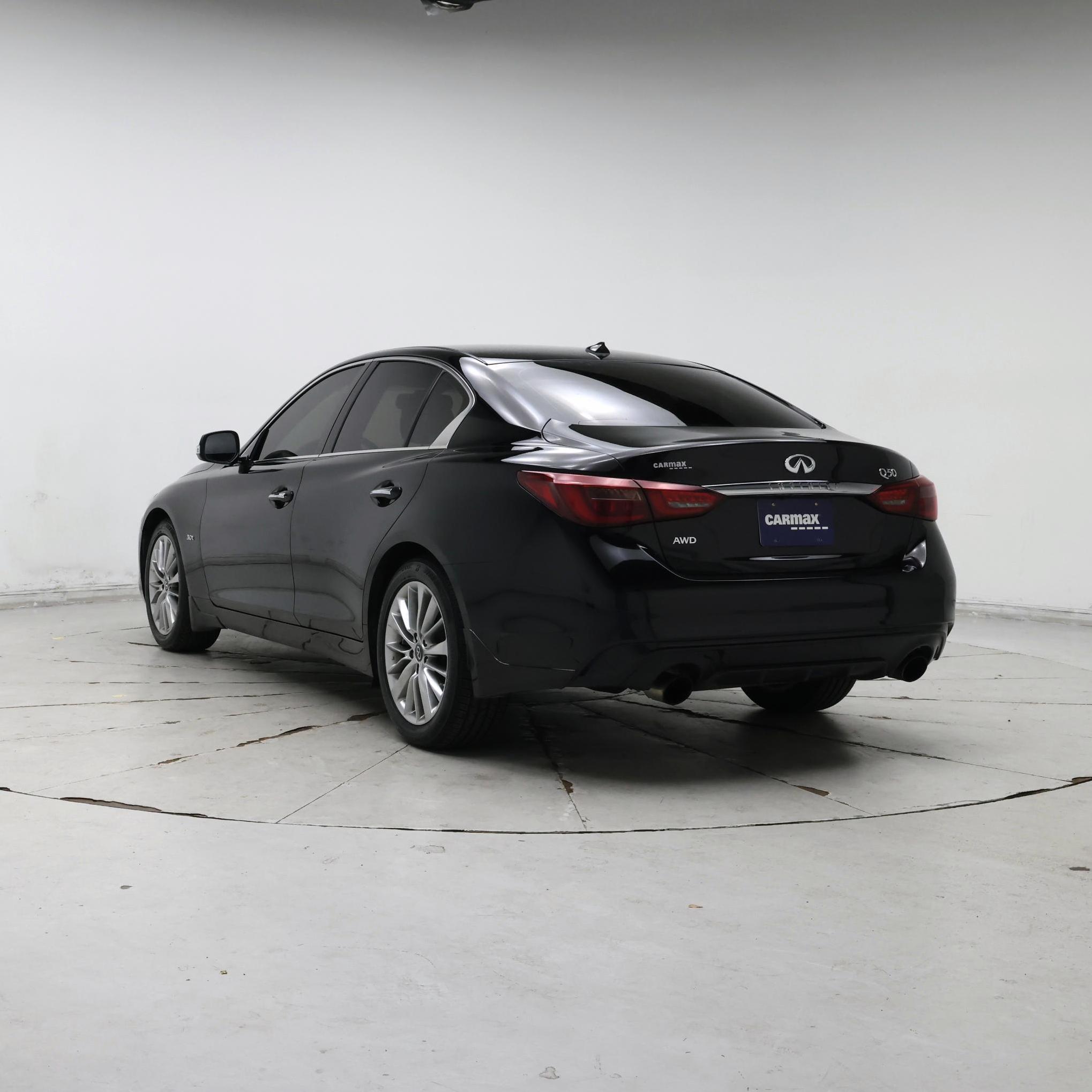 Thumbnail: 2018 INFINITI Q50 - 2