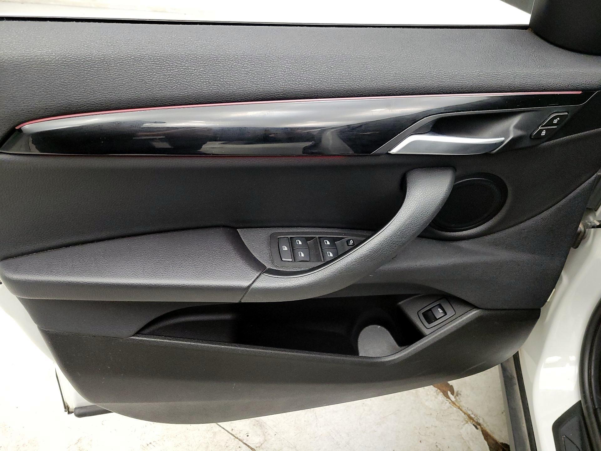 Thumbnail: 2020 BMW X2 - 12