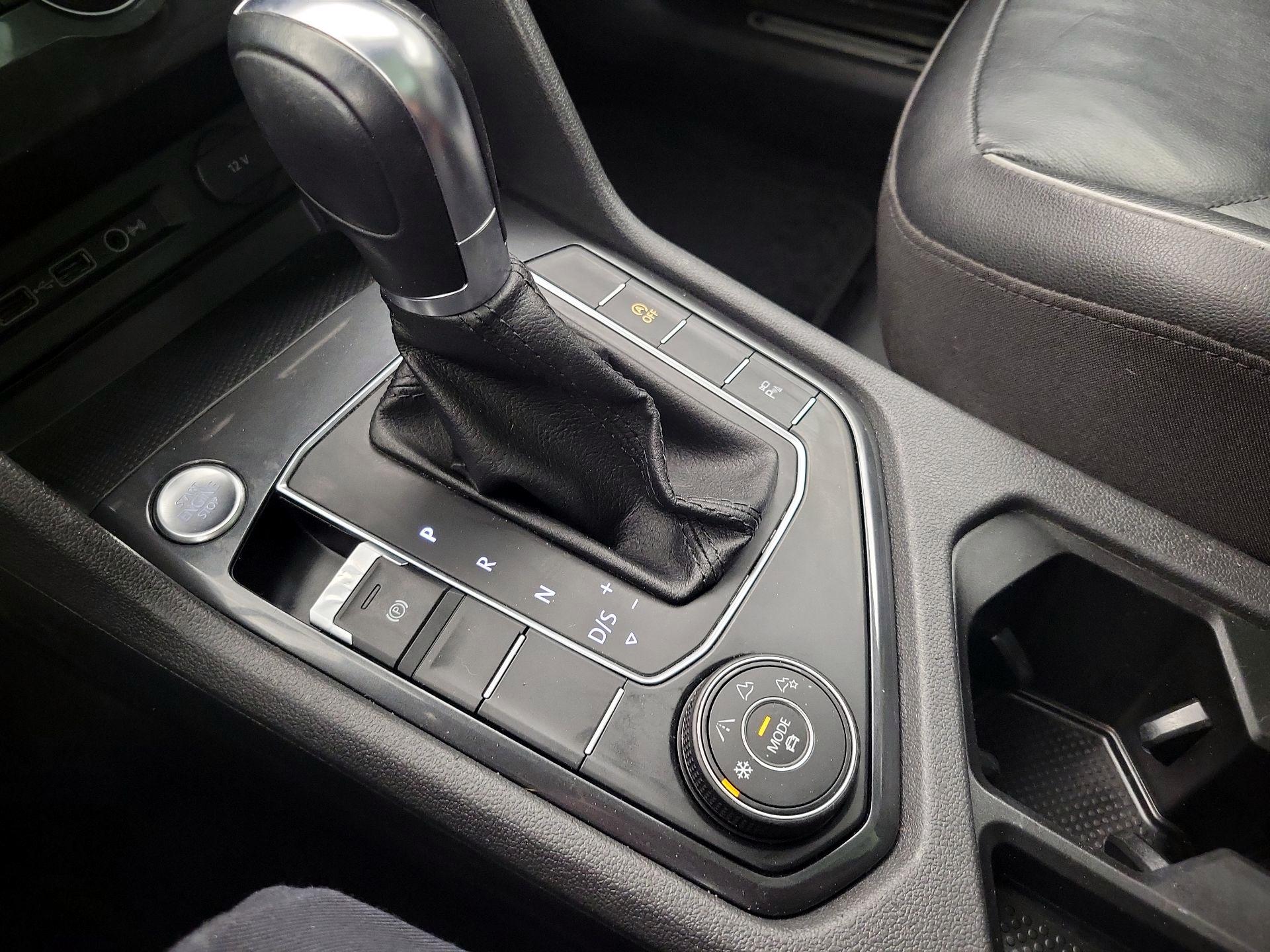 Thumbnail: 2019 Volkswagen Tiguan - 18