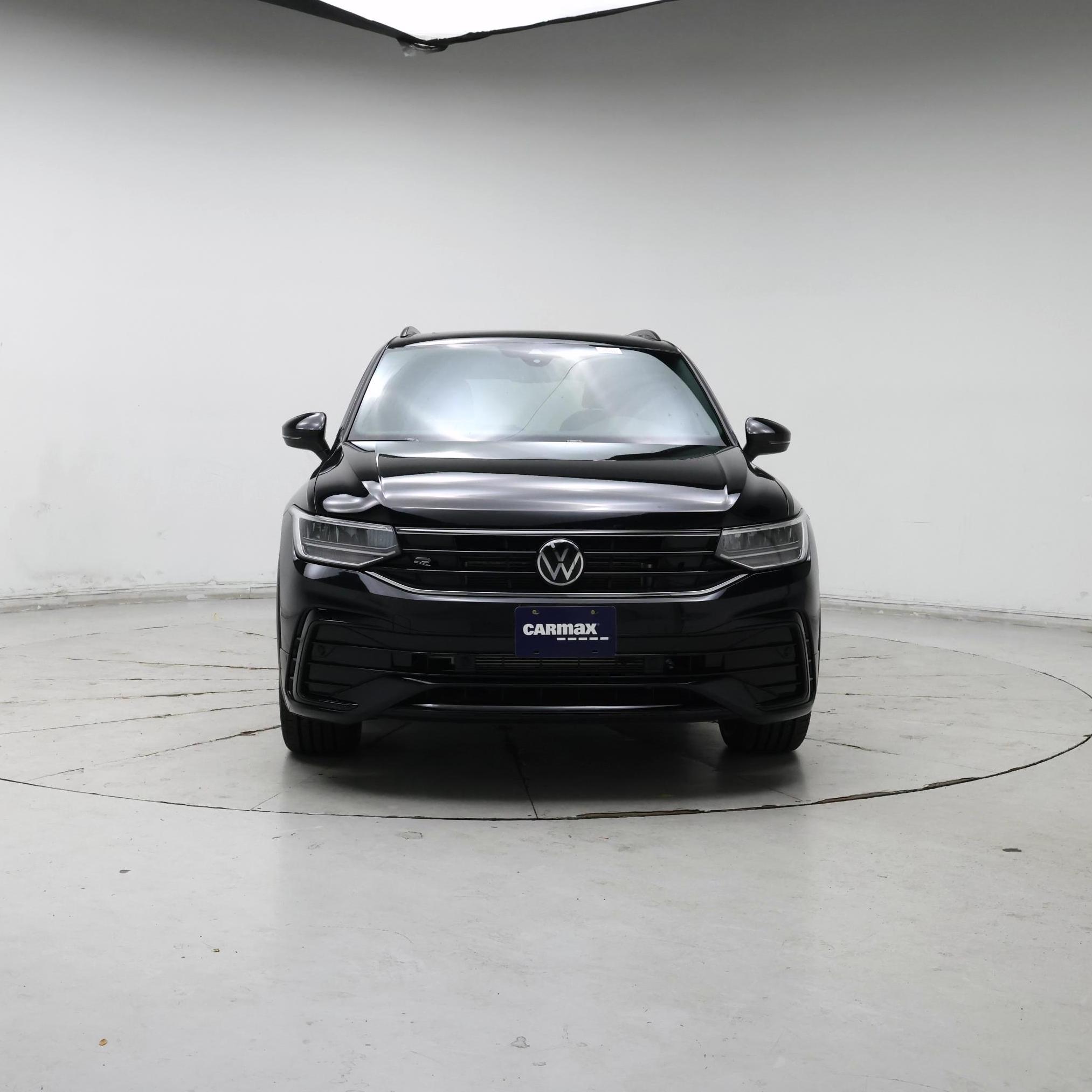 Thumbnail: 2023 Volkswagen Tiguan - 5